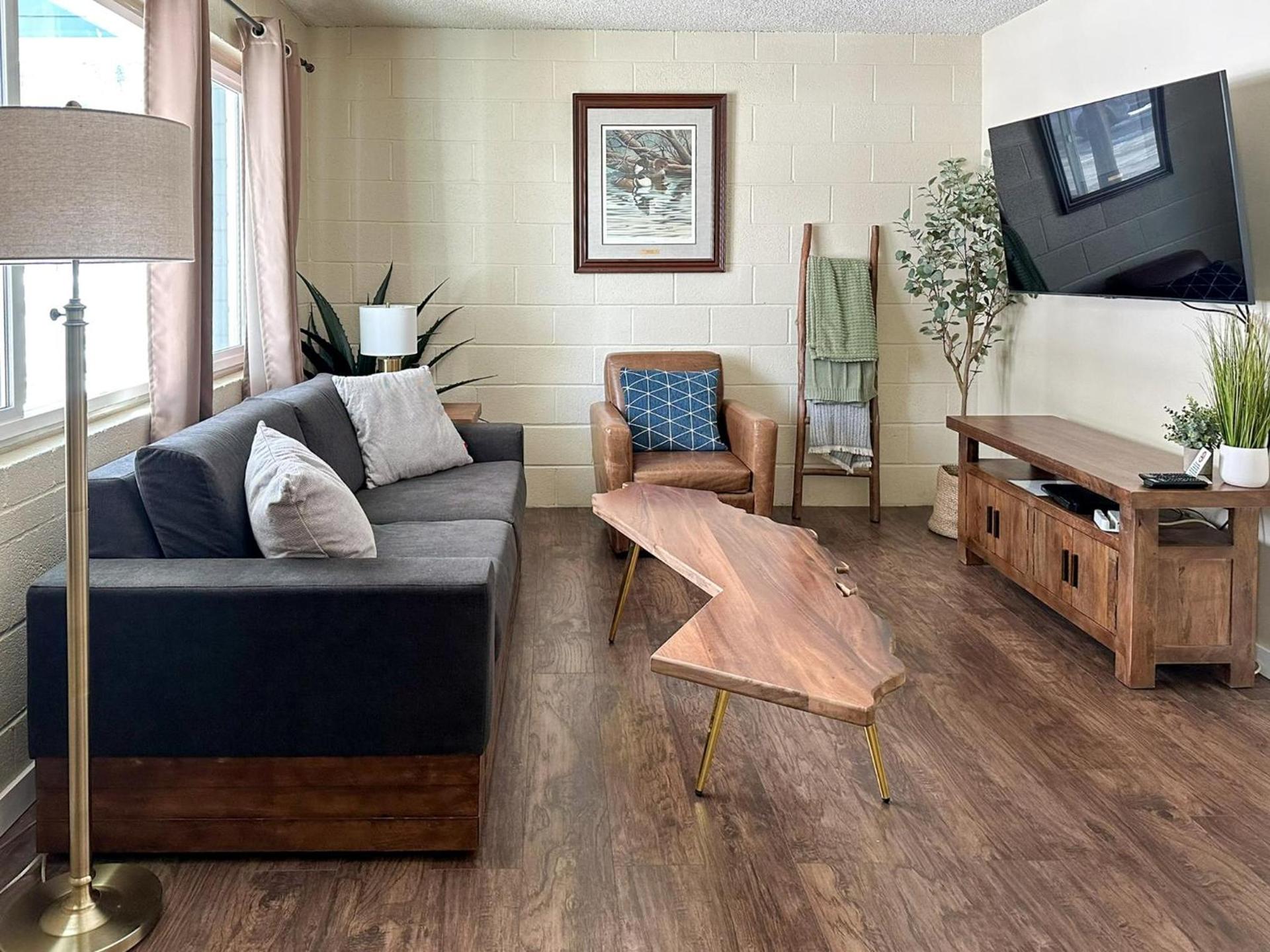 Gull Lake Lodge photo 13