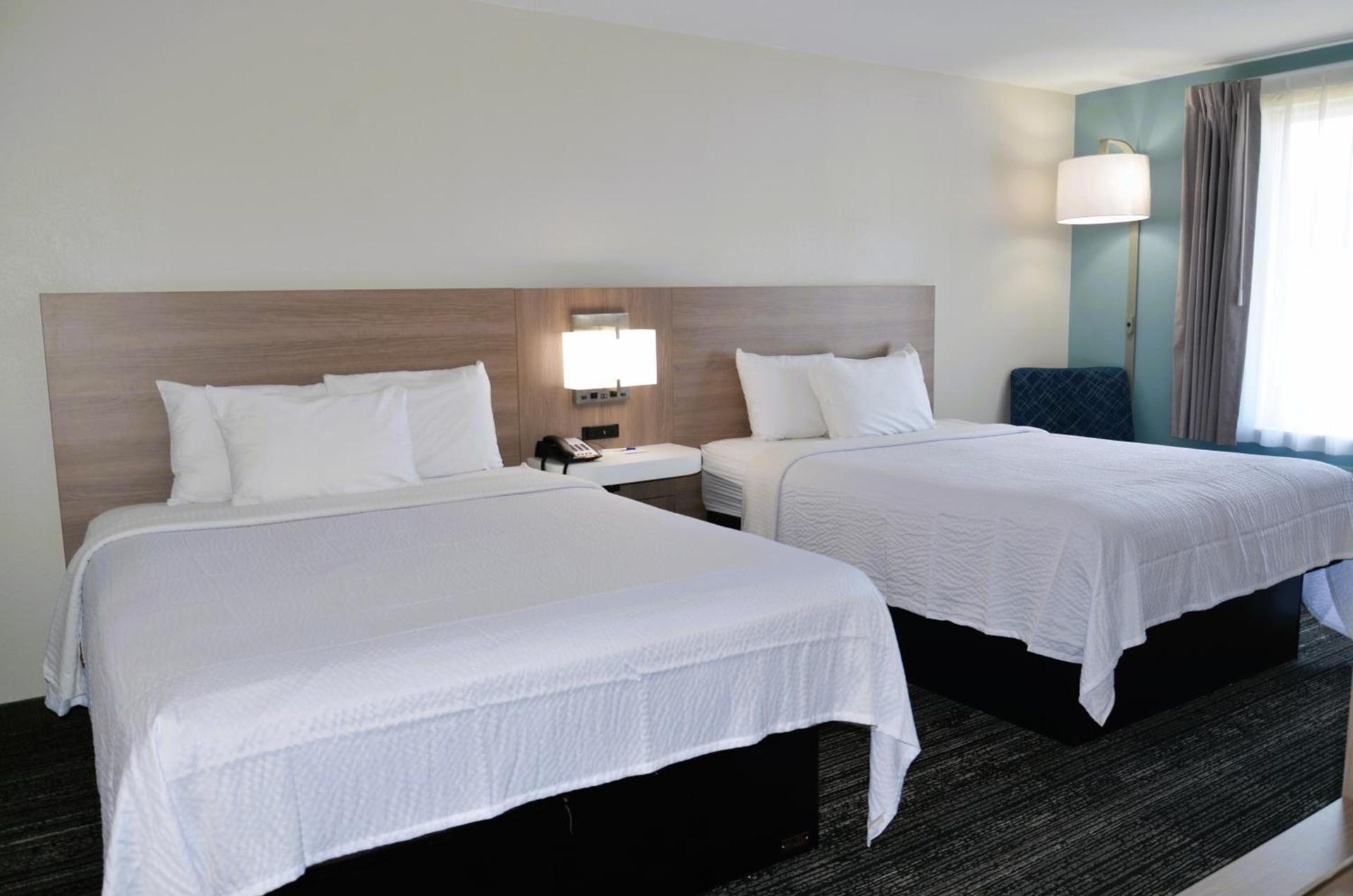Americas Best Value Inn & Suites-Foley - Fully Renovated photo 6