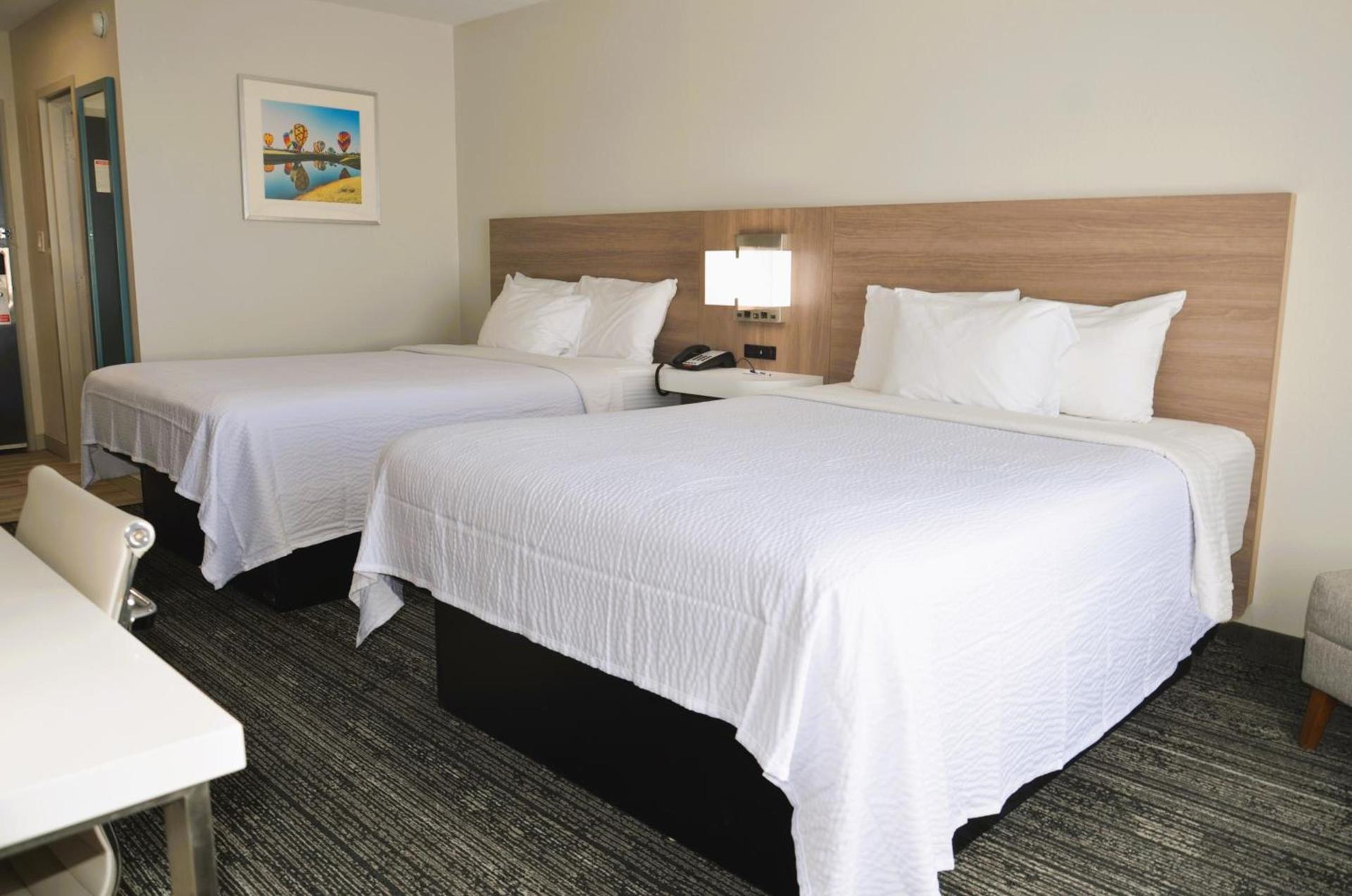 Americas Best Value Inn & Suites-Foley - Fully Renovated photo 5