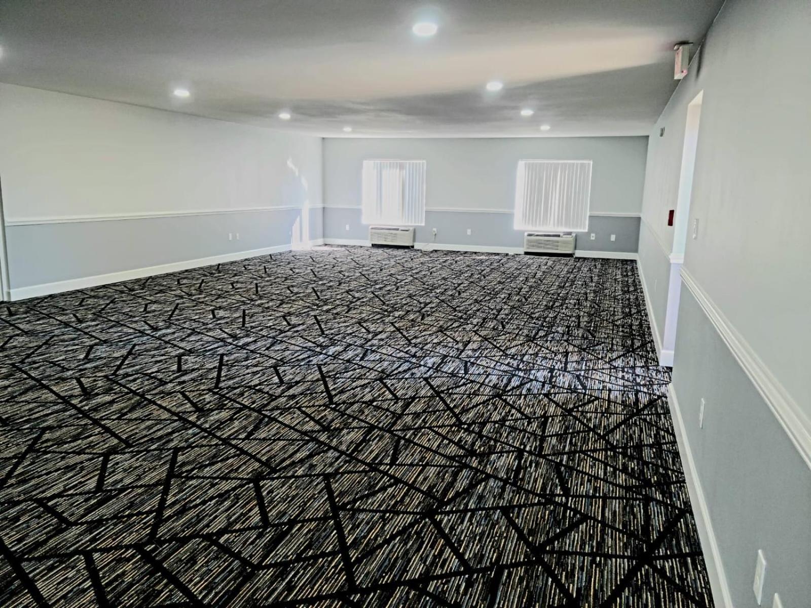 Americas Best Value Inn & Suites-Foley - Fully Renovated photo 14