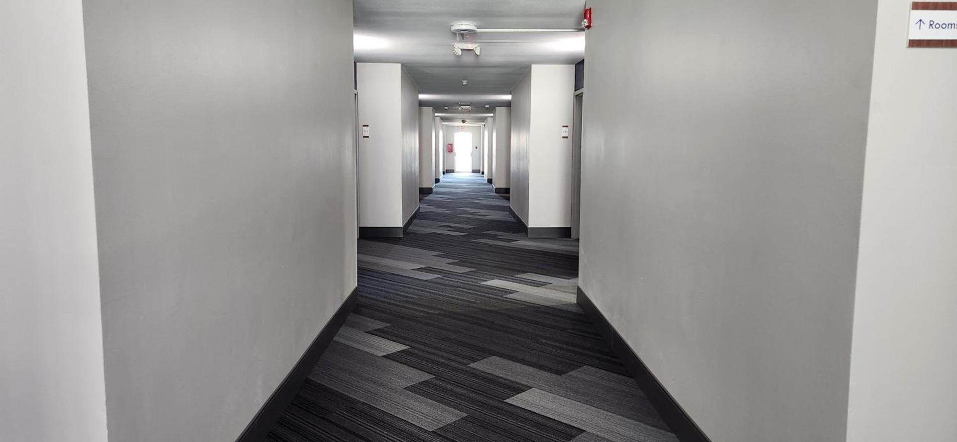 Americas Best Value Inn & Suites-Foley - Fully Renovated photo 18