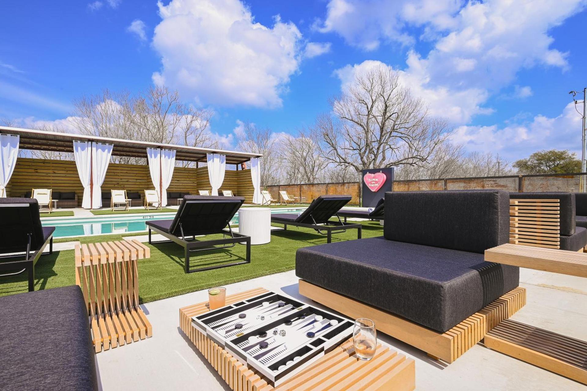 Melrose River Club Resort photo 3