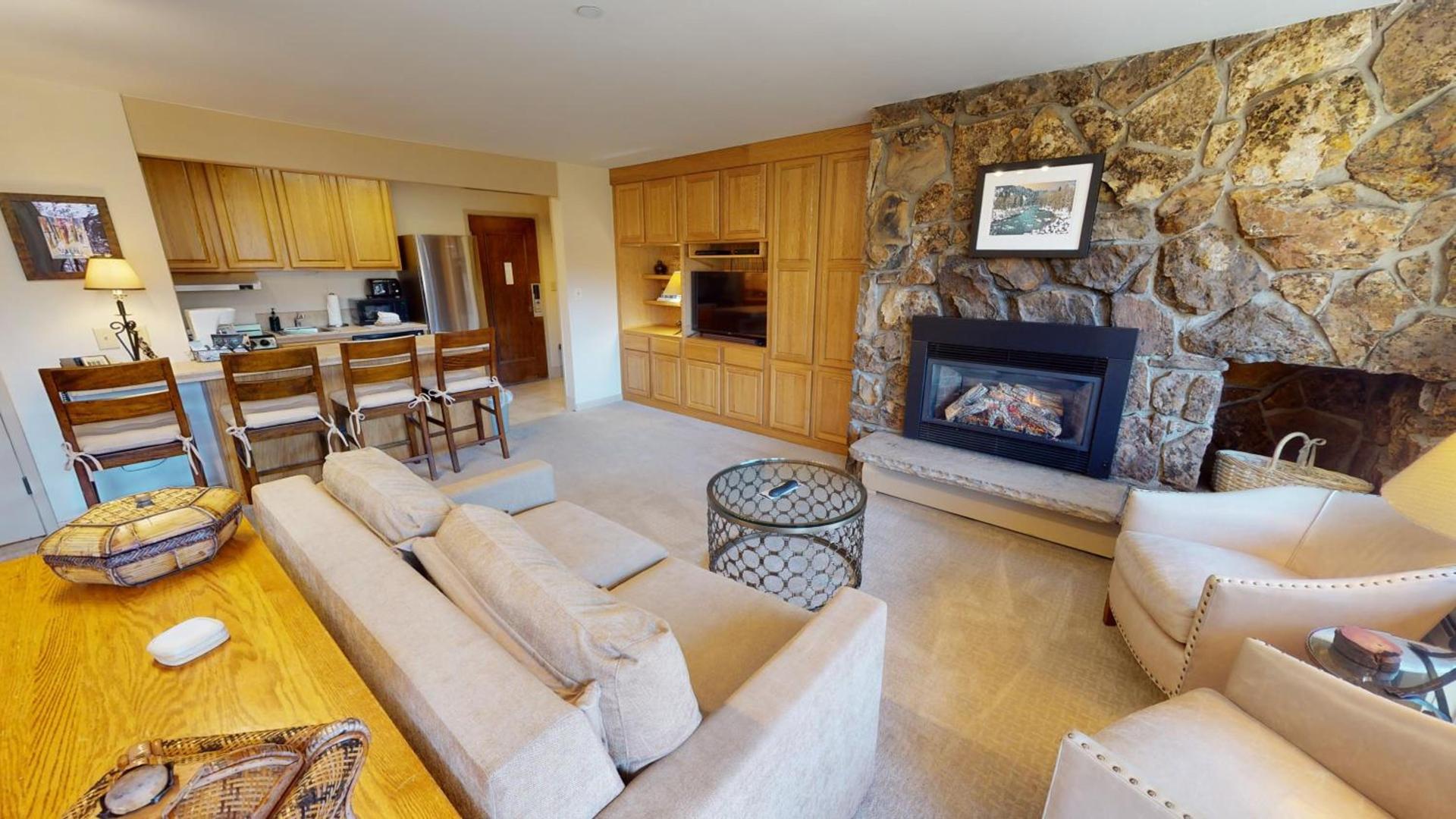 Manor Vail Lodge photo 6