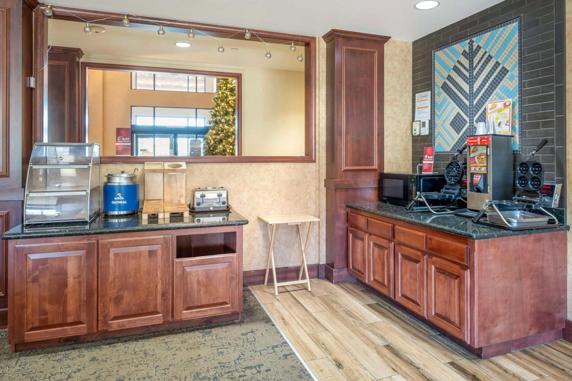 Best Western Plus Ponderay Mountain Lodge Sandpoint photo 41