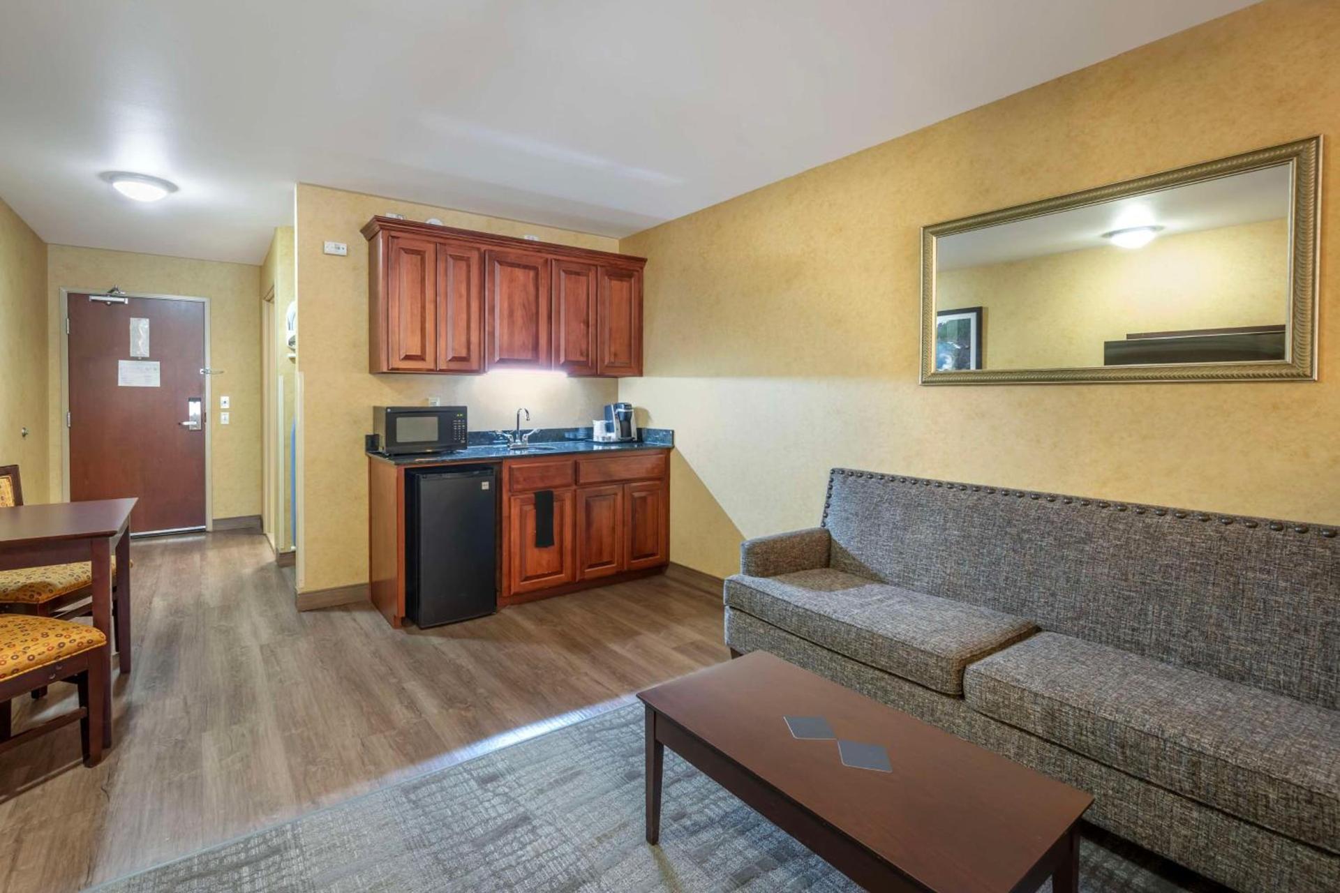 Best Western Plus Ponderay Mountain Lodge Sandpoint photo 25