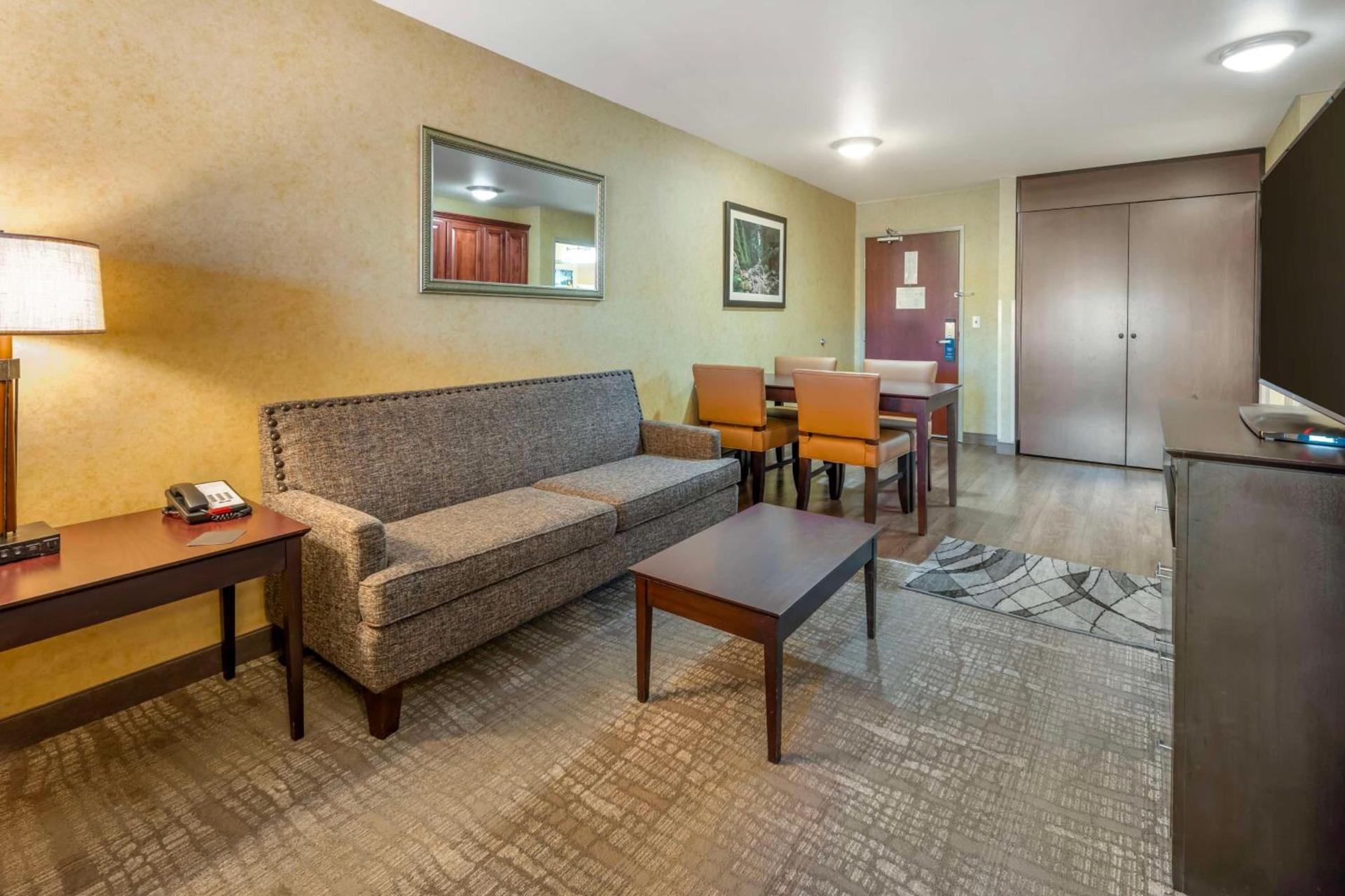 Best Western Plus Ponderay Mountain Lodge Sandpoint photo 28