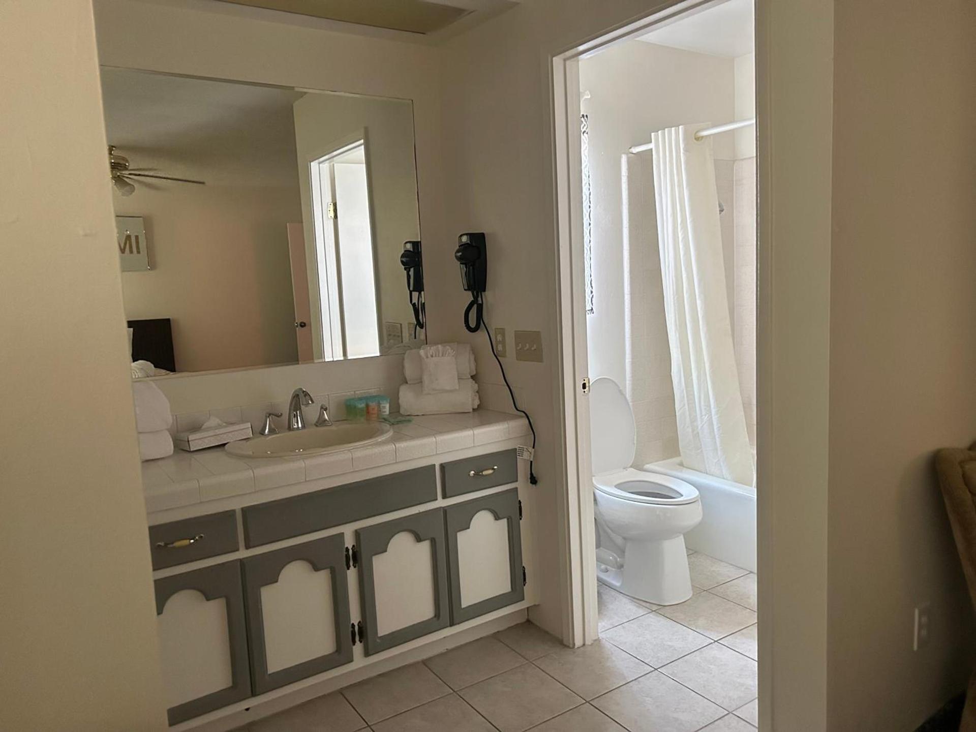 Miracle Springs Resort and Spa photo 70