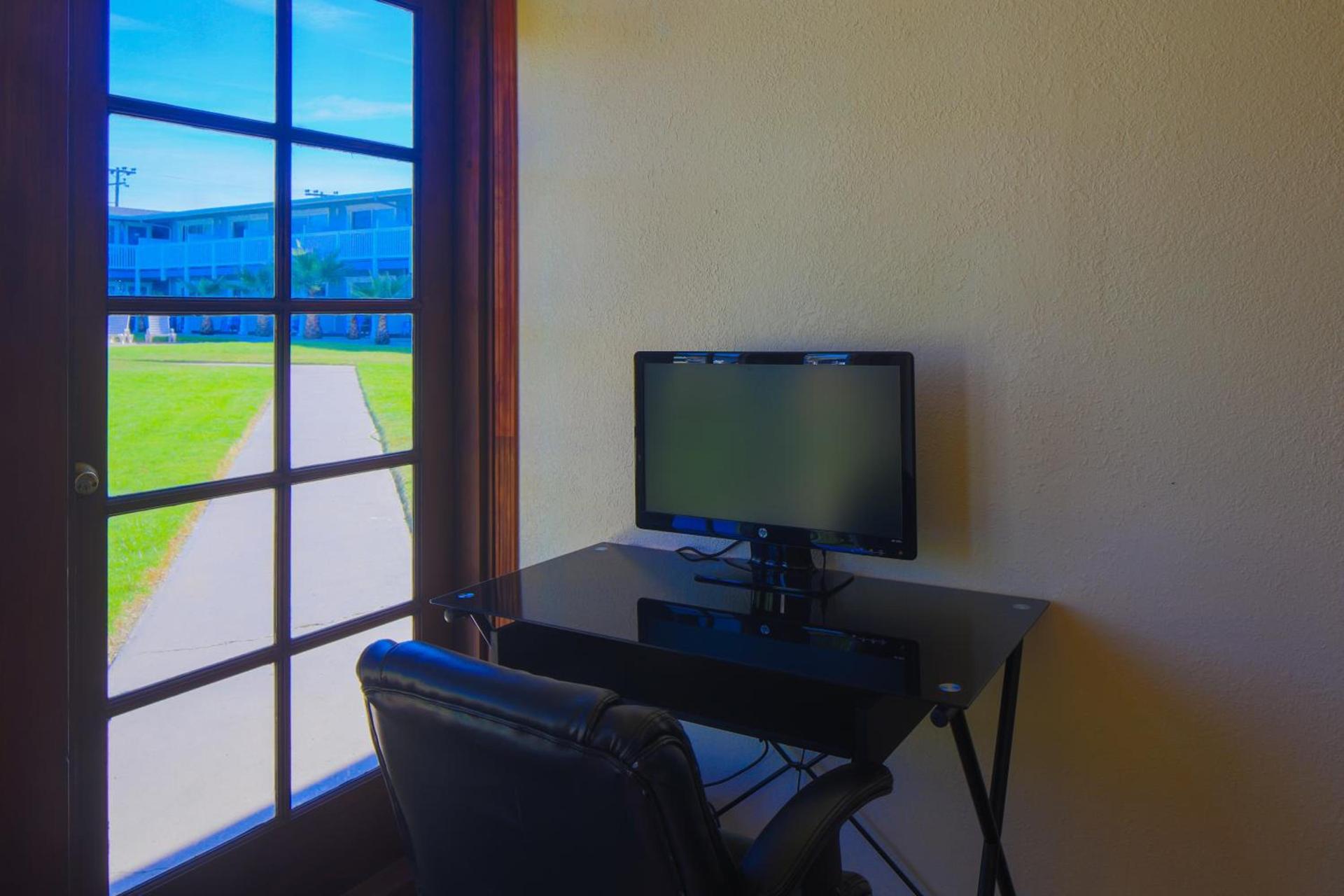San Simeon Lodge photo 52