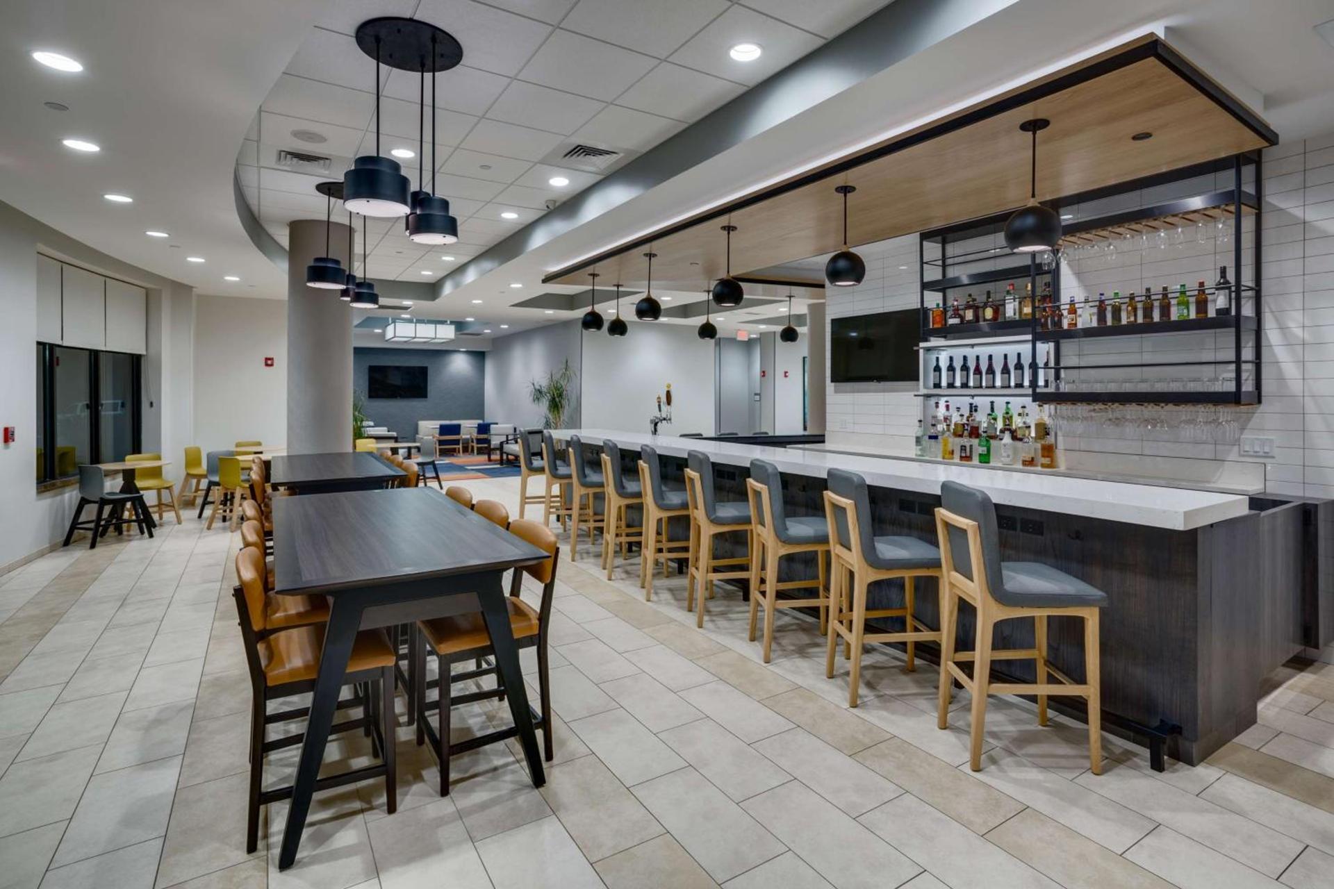 Hyatt House Hartford North/Windsor photo 15