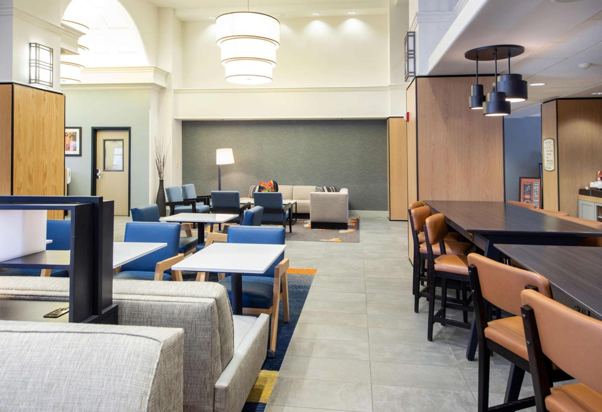 Hyatt House Chicago Schaumburg photo 11