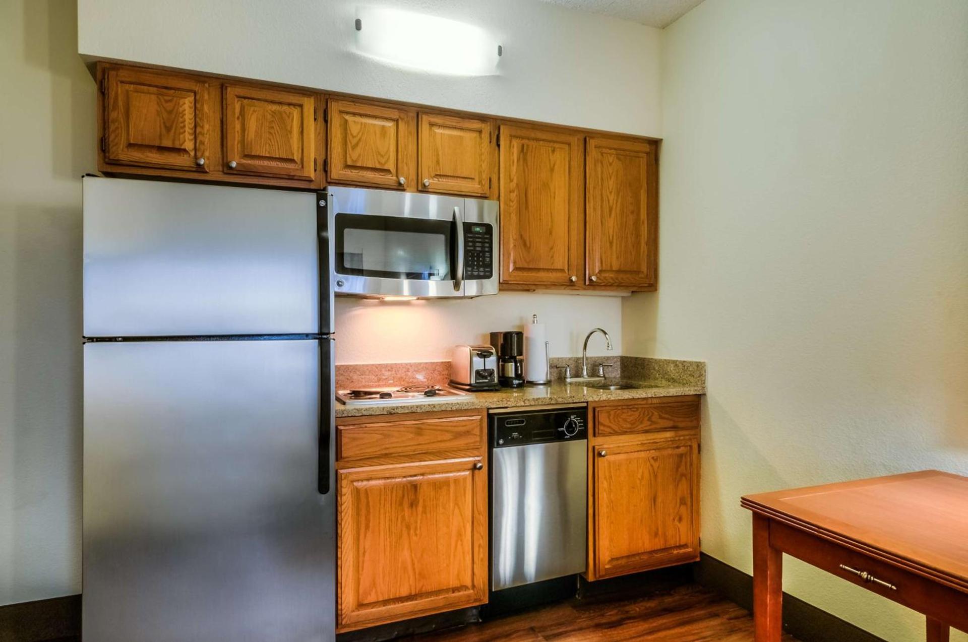 Hyatt House Chicago Schaumburg photo 17