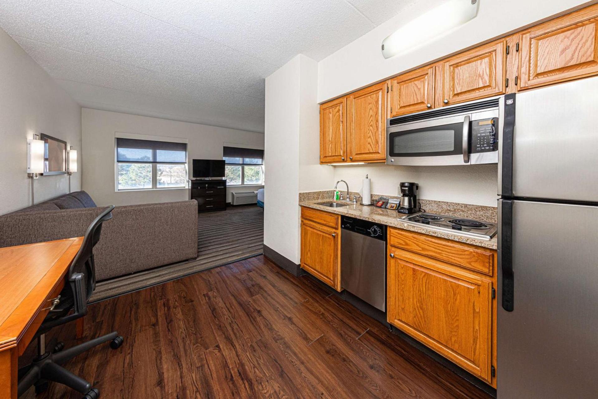 Hyatt House Chicago Schaumburg photo 25
