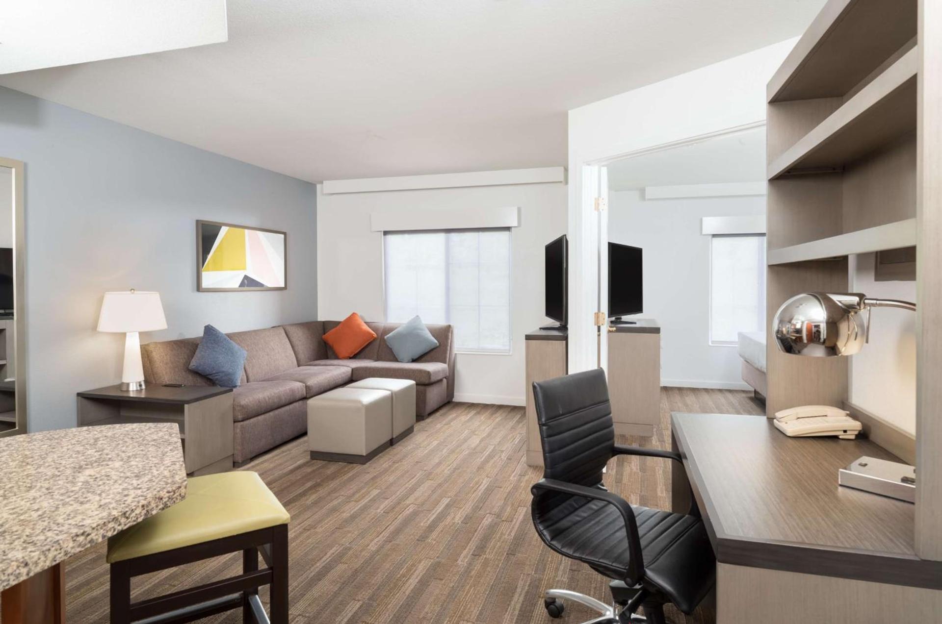 Hyatt House White Plains photo 8