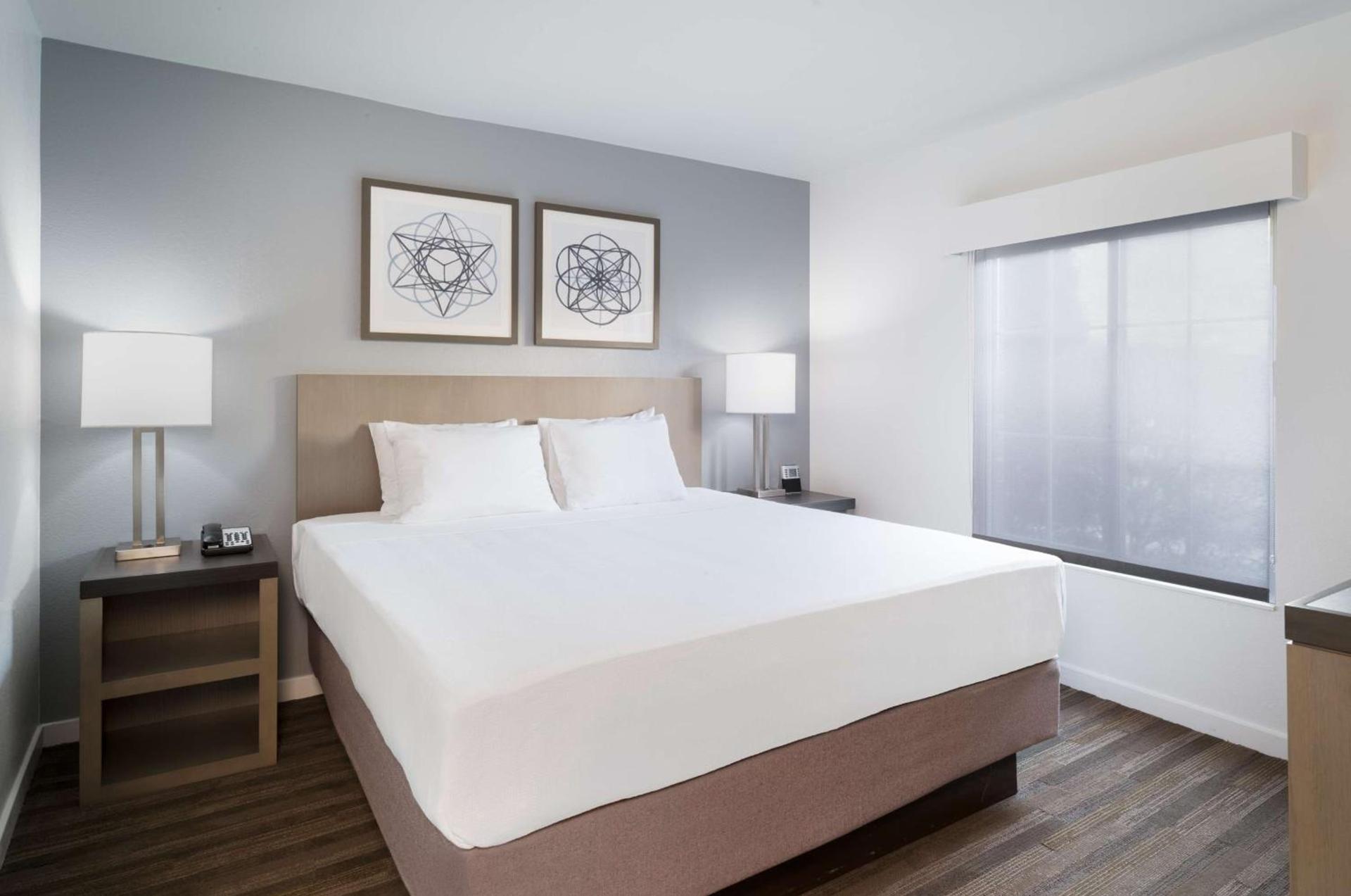 Hyatt House White Plains photo 21