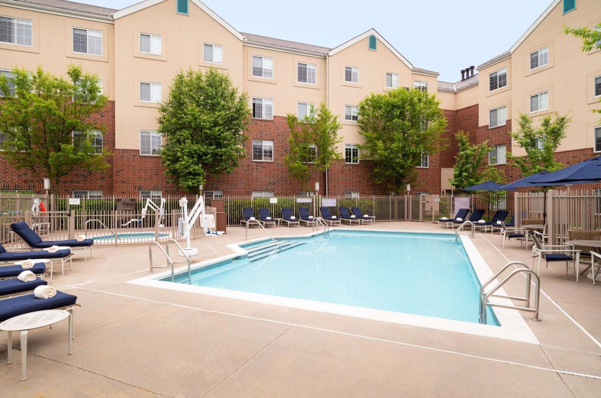 Hyatt House White Plains photo 32
