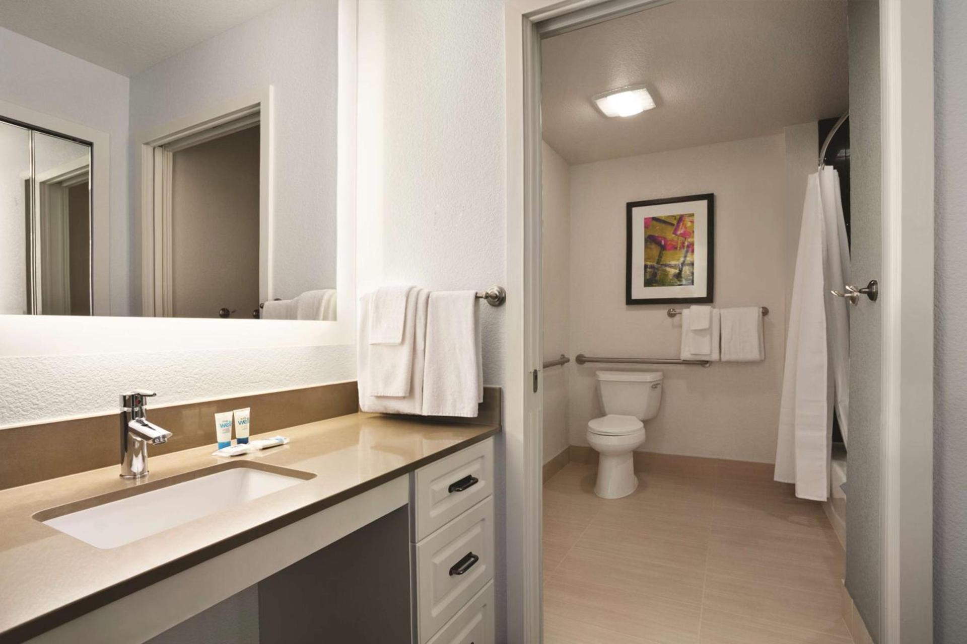 Hyatt House Pleasant Hill photo 39