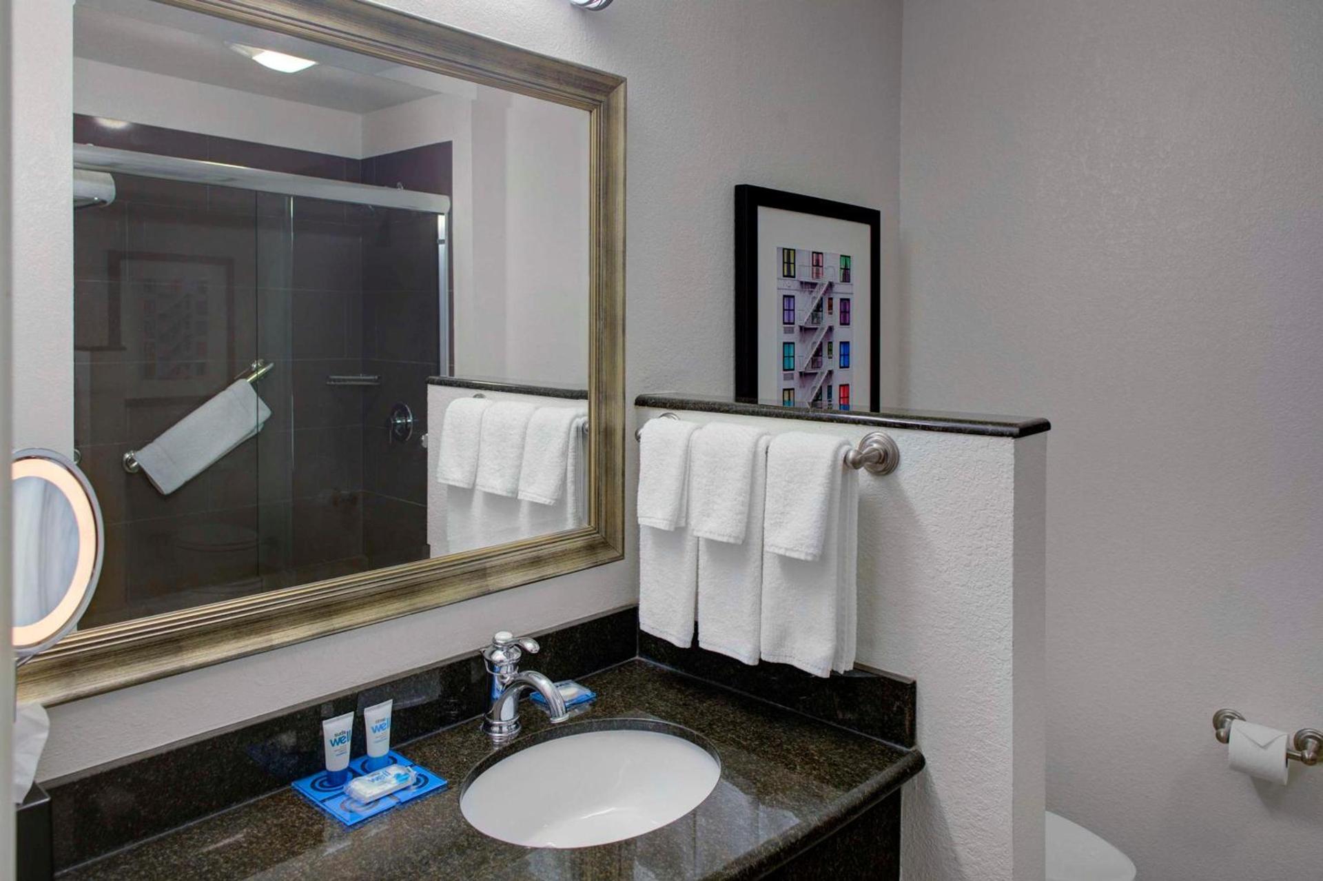 Hyatt House Fishkill-Poughkeepsie photo 13