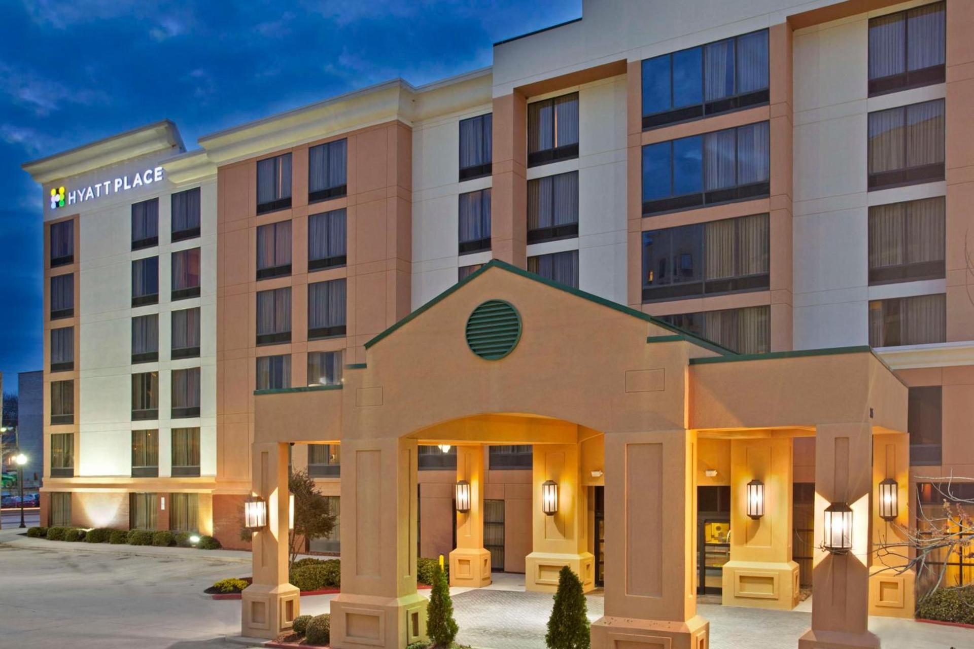 Hyatt Place Atlanta Airport North photo 1