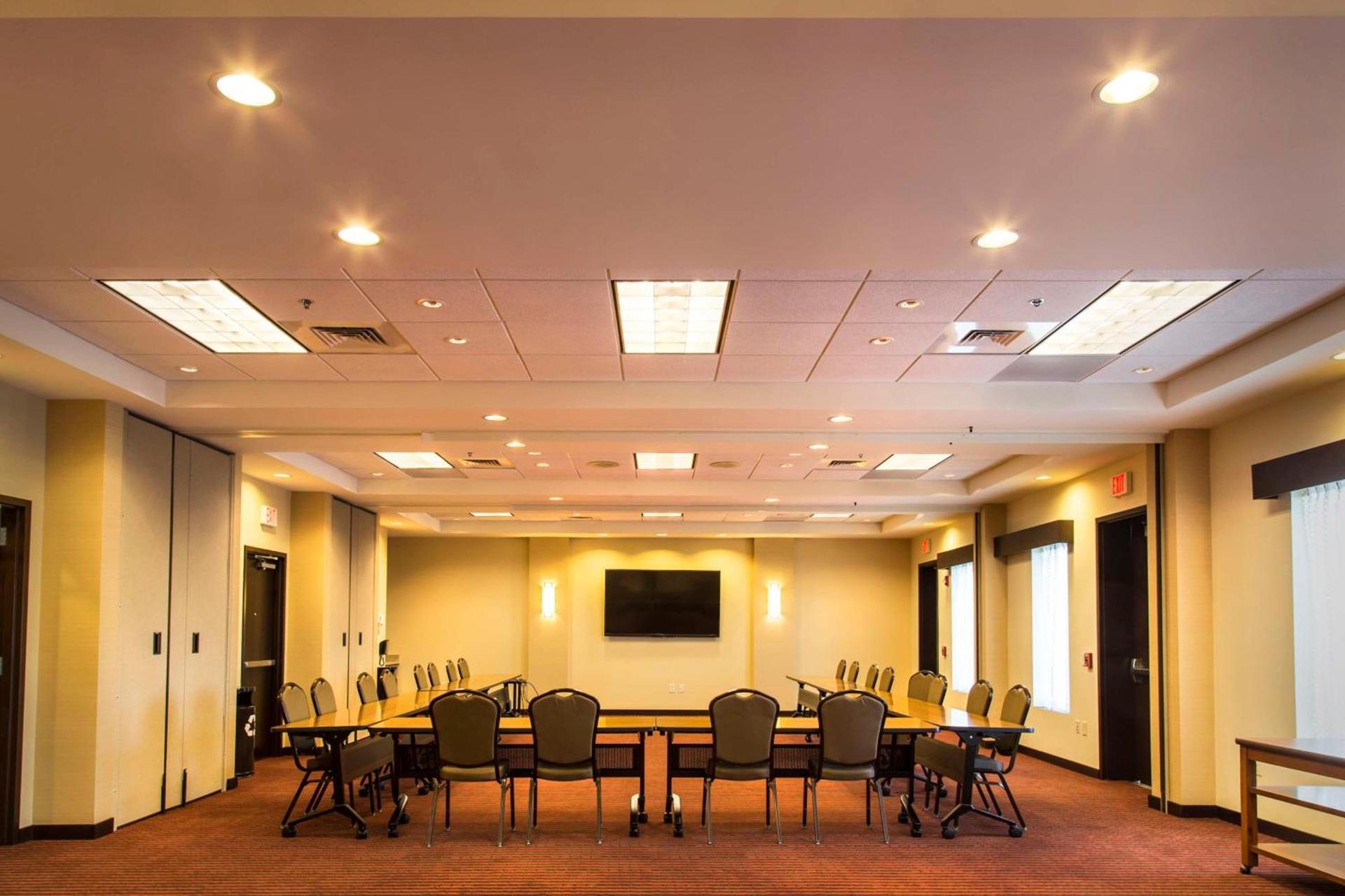 Hyatt Place Charlottesville photo 14