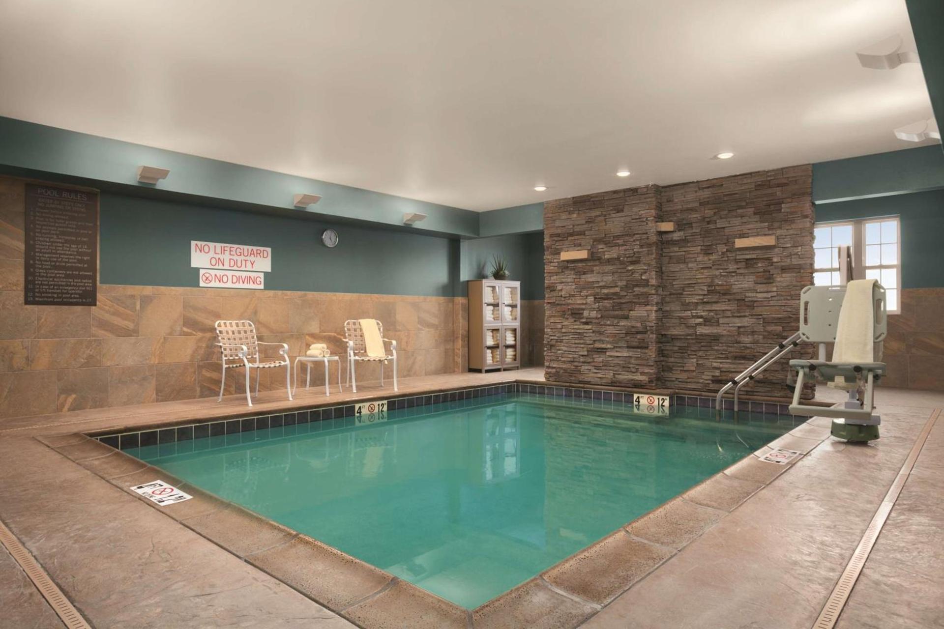 Hyatt House Minot- North Dakota photo 3