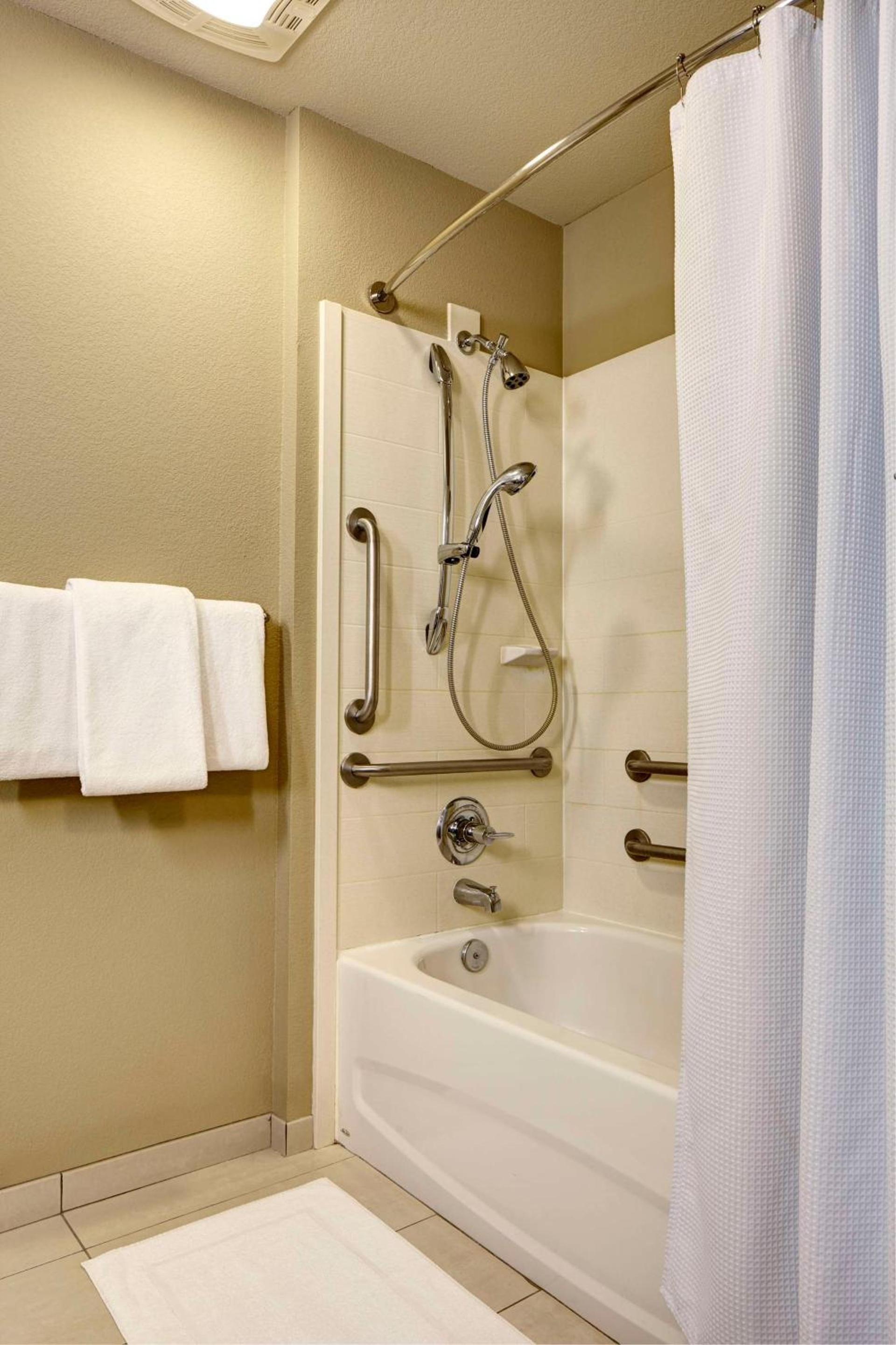 Hyatt House Seattle/Redmond photo 18