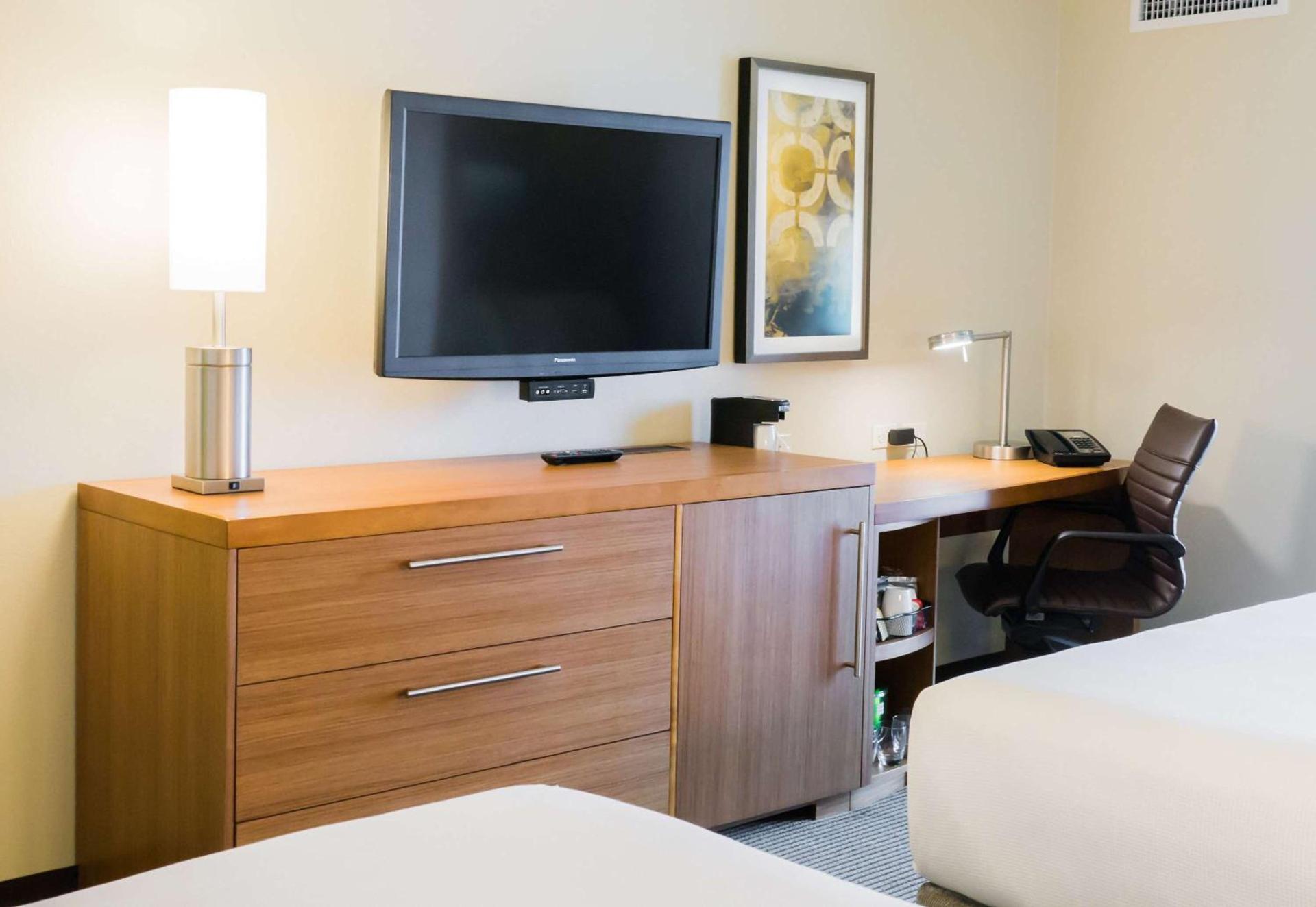 Hyatt Place Daytona Beach-Oceanfront photo 10