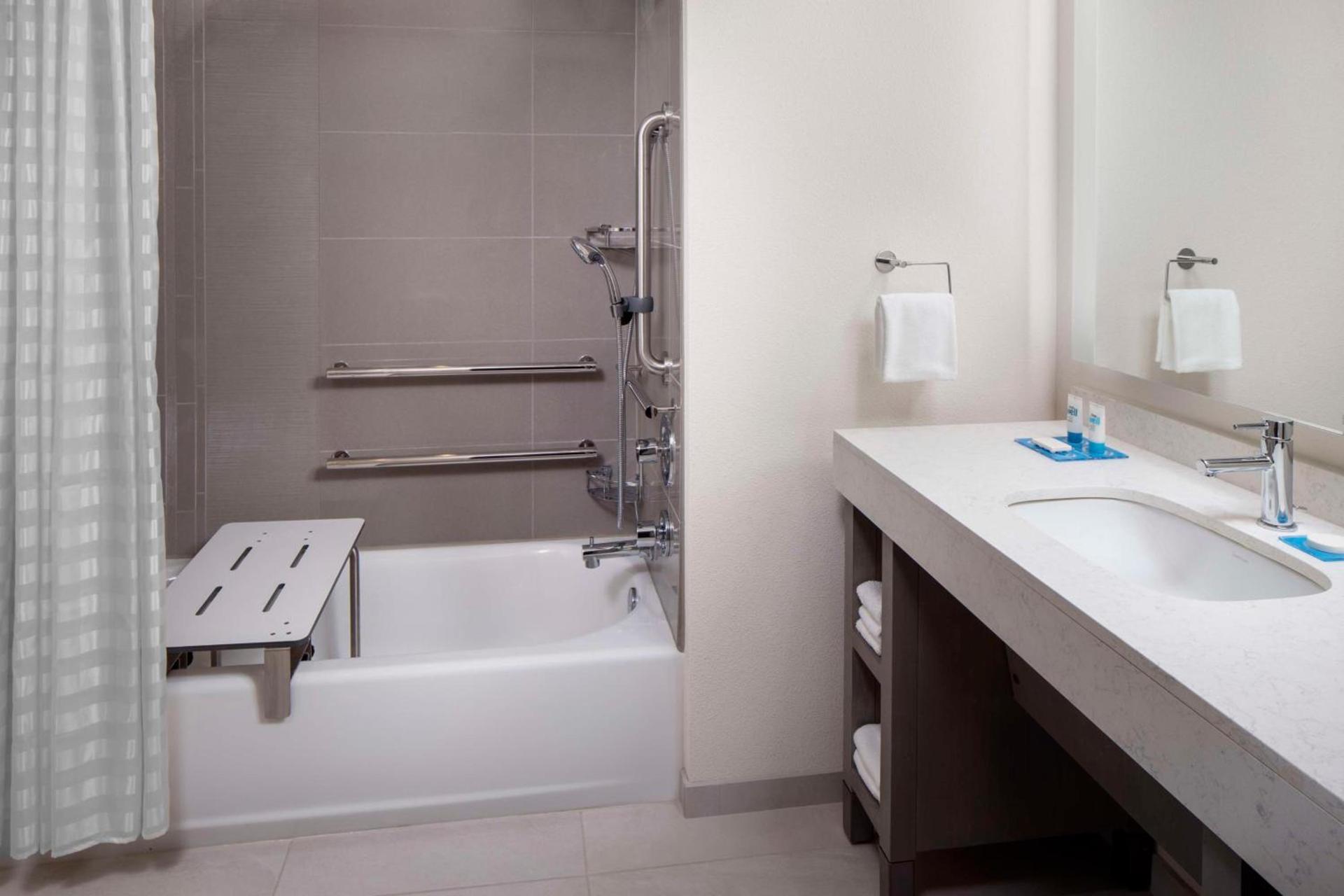 Hyatt House Charleston/Mount Pleasant photo 16