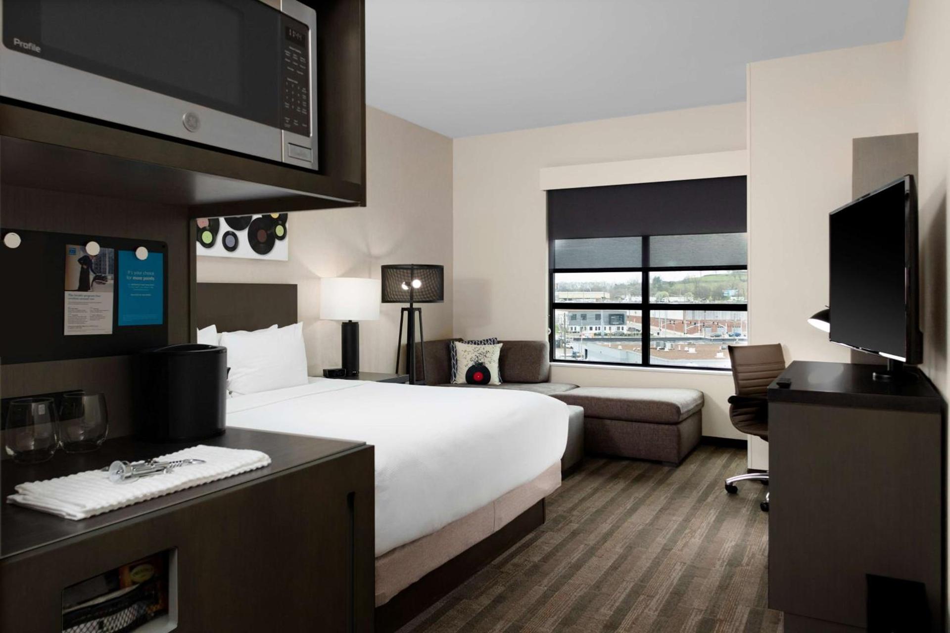 Hyatt House Nashville Downtown-Convention Center photo 10
