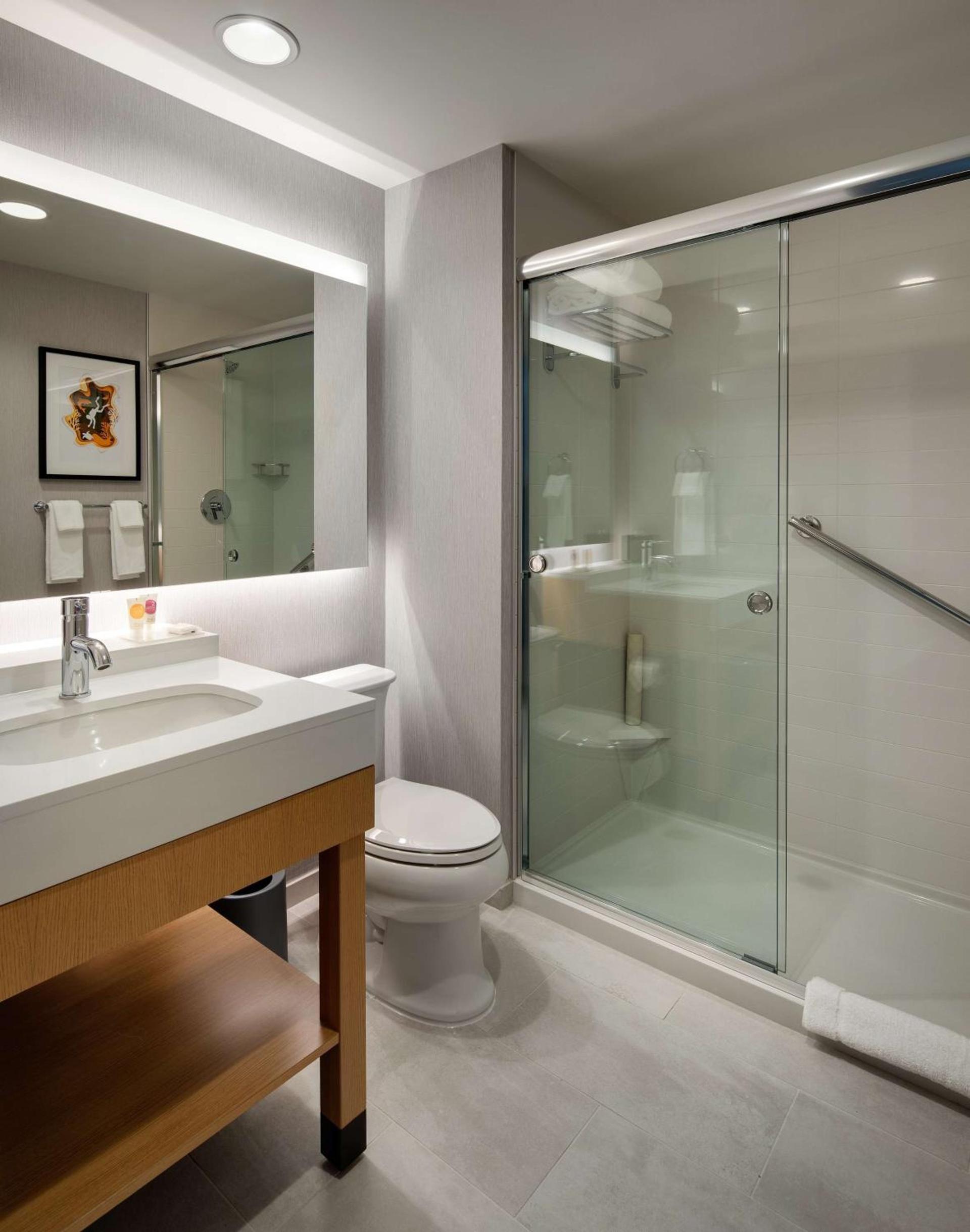 Hyatt Place Boston/Seaport District photo 11