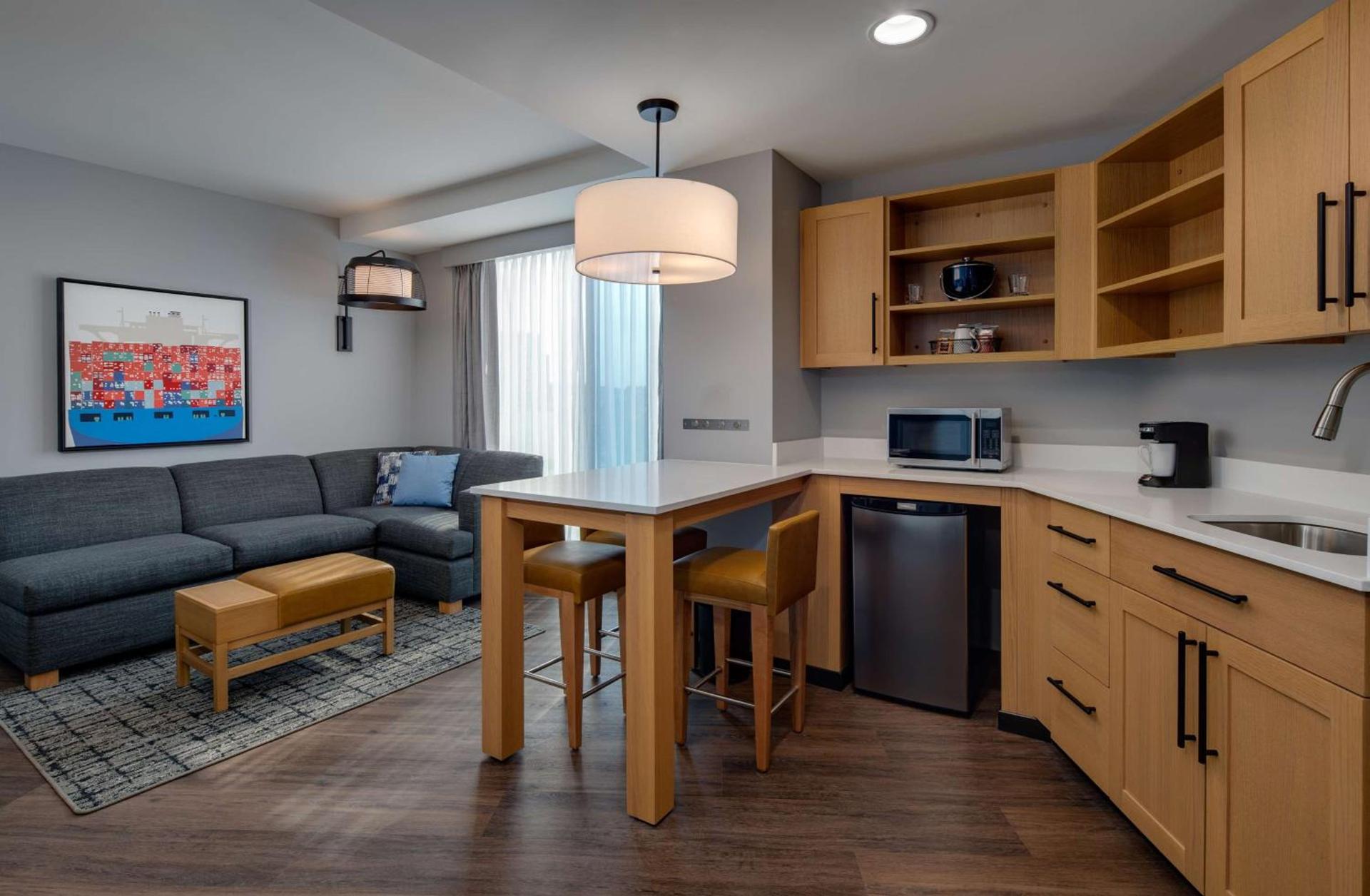 Hyatt Place Boston/Seaport District photo 20