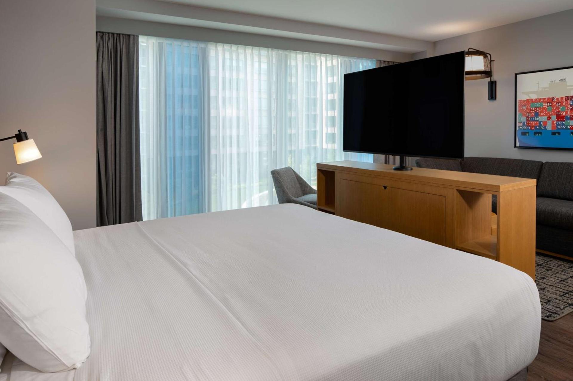 Hyatt Place Boston/Seaport District photo 26