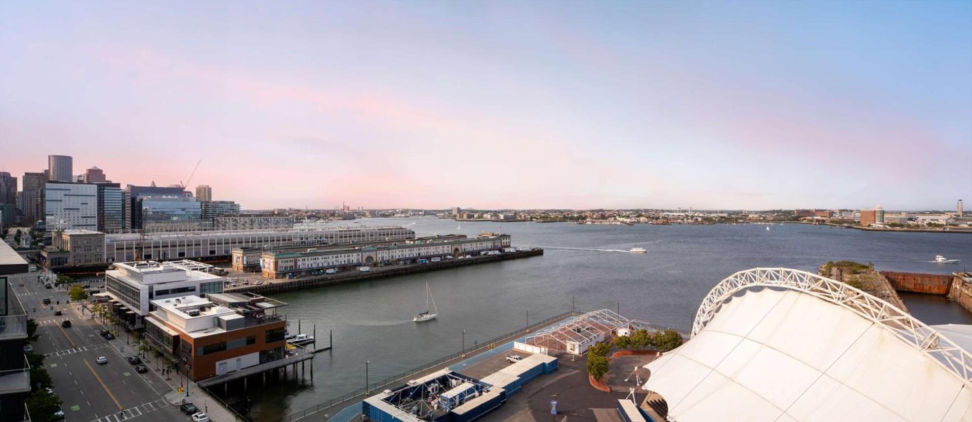 Hyatt Place Boston/Seaport District photo 29