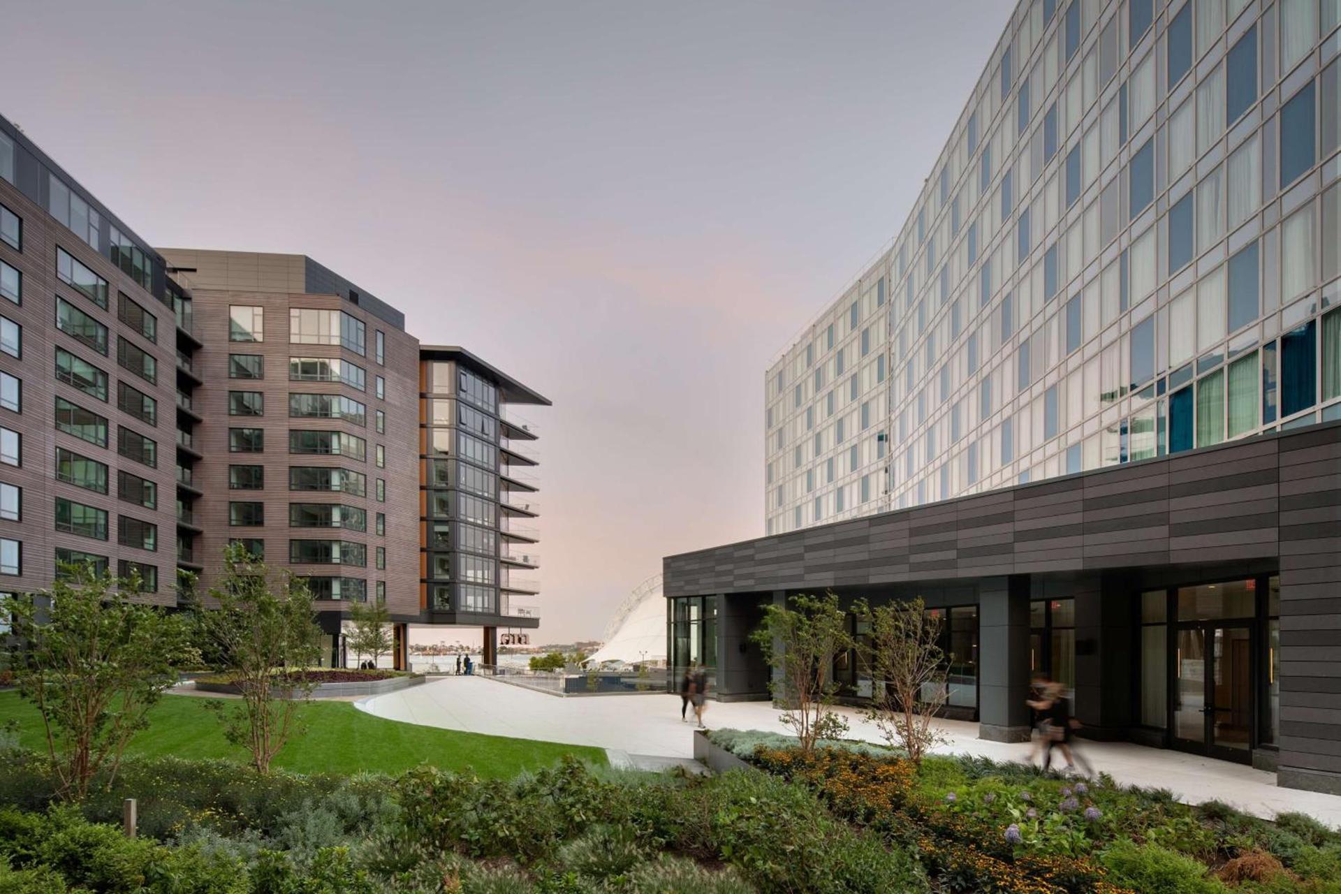 Hyatt Place Boston/Seaport District photo 33