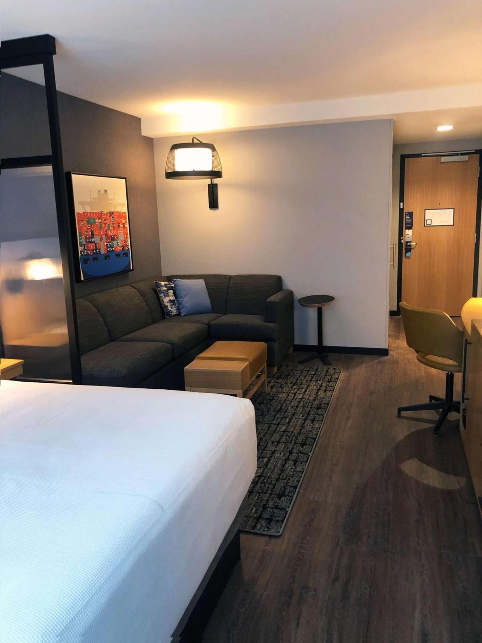 Hyatt Place Boston/Seaport District photo 48