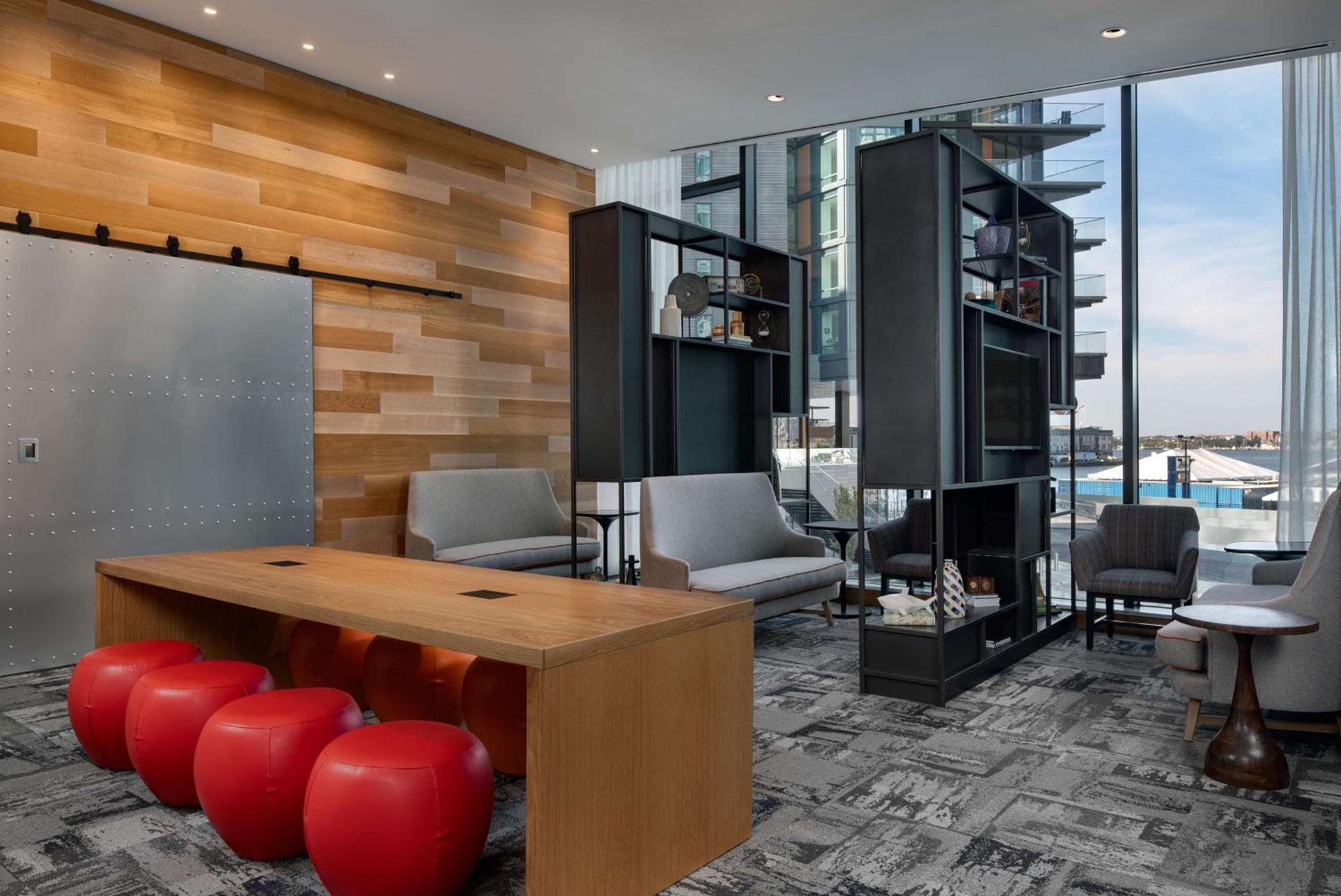 Hyatt Place Boston/Seaport District photo 58