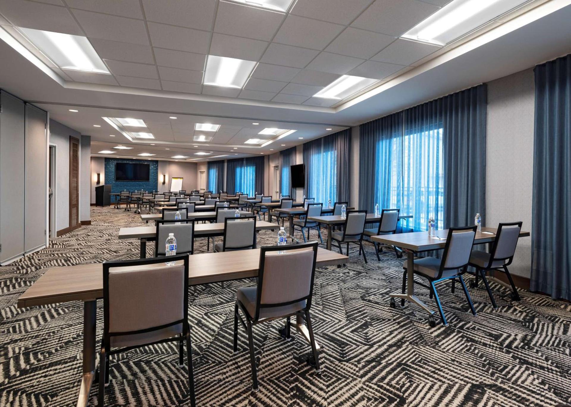 Hyatt Place Austin Lake Travis/Four Points photo 12