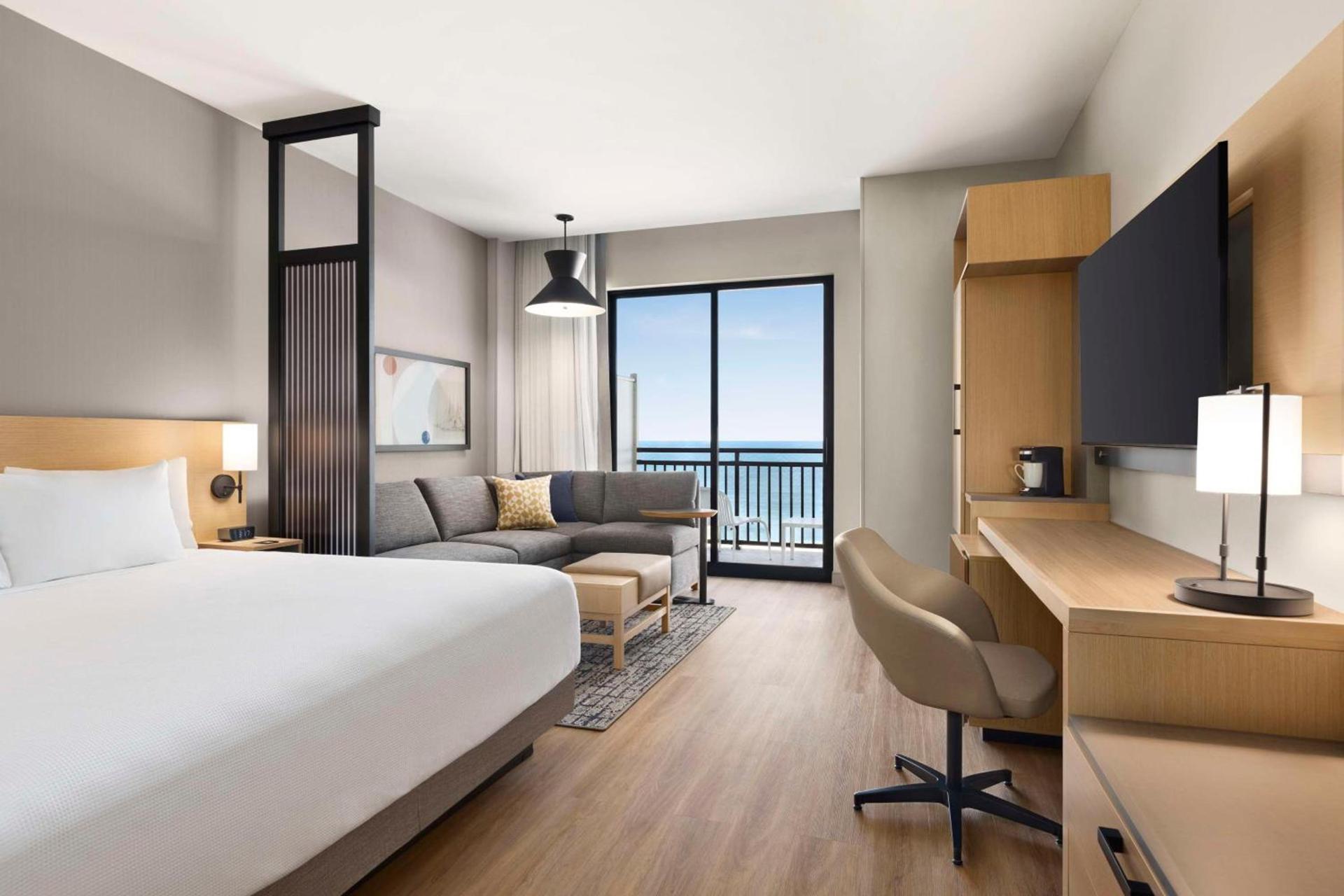 Hyatt Place Virginia Beach Oceanfront photo 6