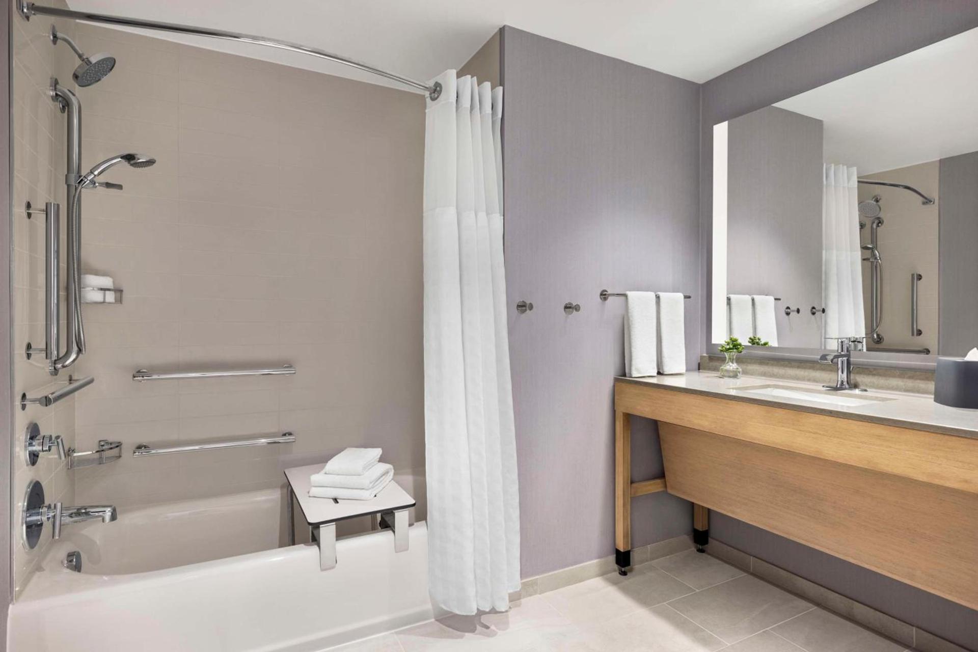 Hyatt Place Virginia Beach Oceanfront photo 22