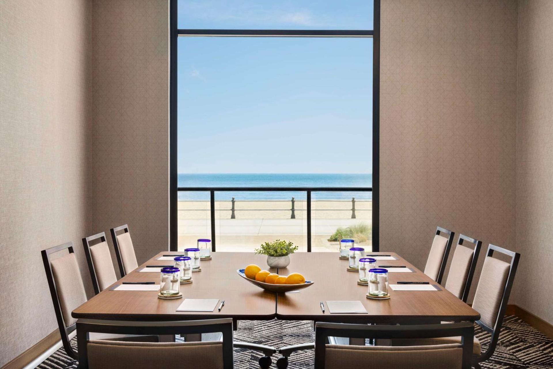 Hyatt Place Virginia Beach Oceanfront photo 28