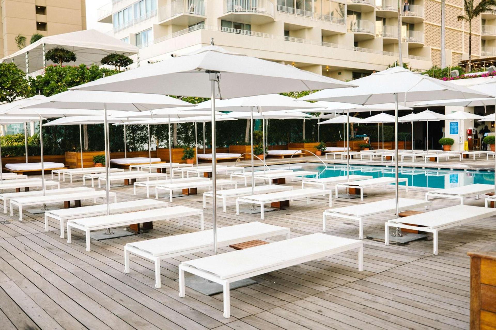 Hilton Vacation Club The Modern Honolulu photo 13
