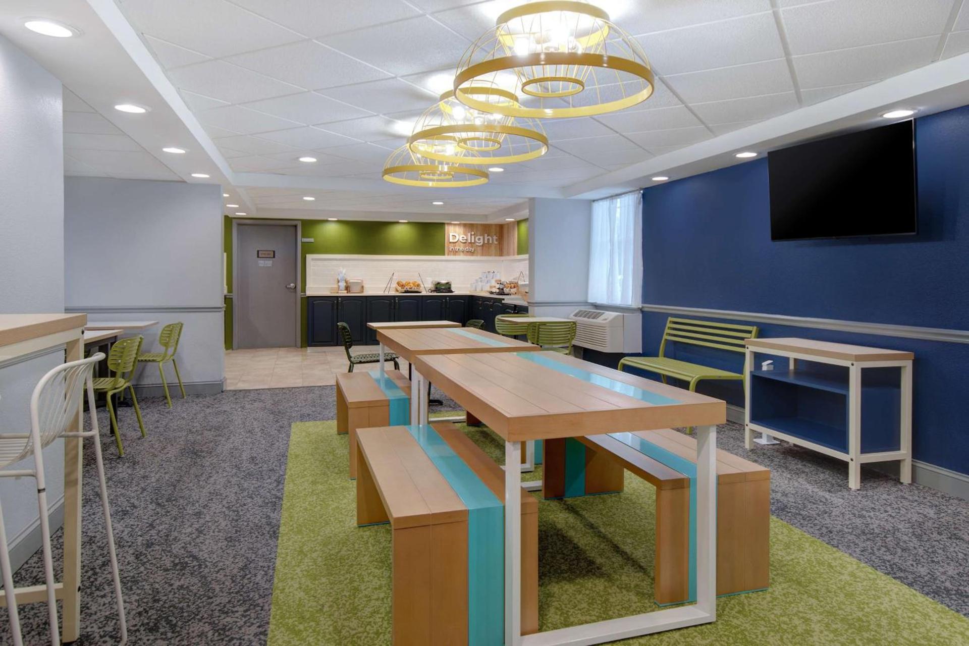 Spark By Hilton Rochester University Area photo 29