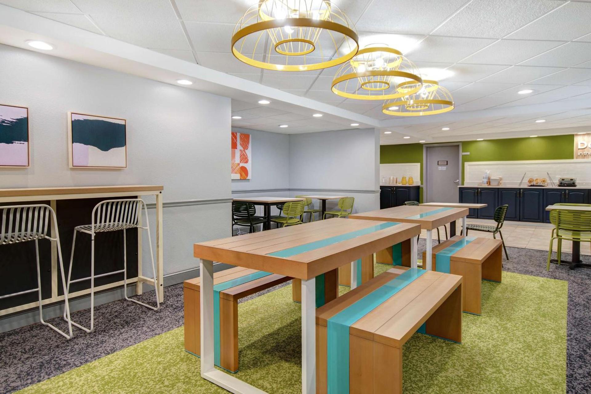 Spark By Hilton Rochester University Area photo 15
