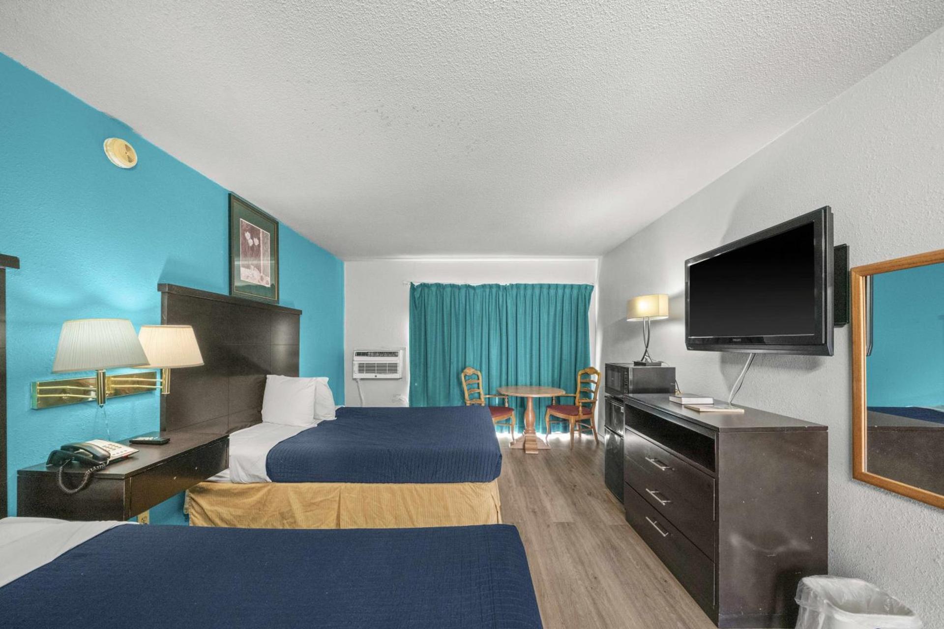 Executive Inn photo 12
