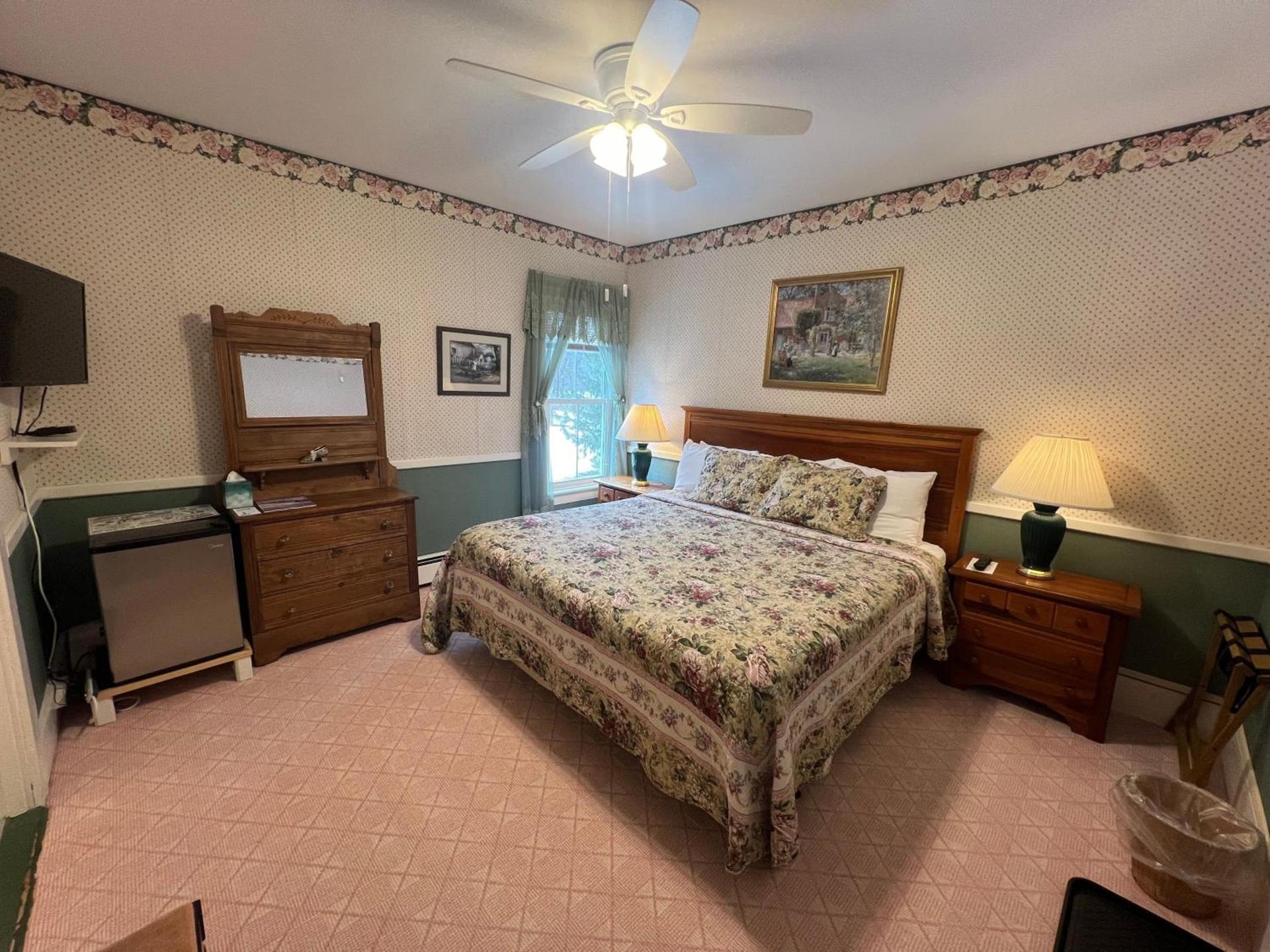 Echo Lake Inn photo 58