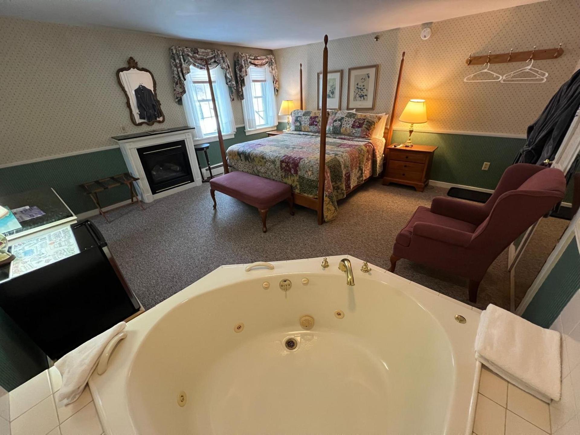 Echo Lake Inn photo 61