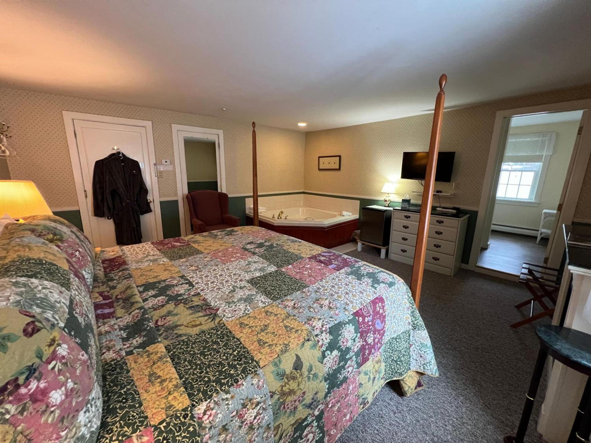 Echo Lake Inn photo 62