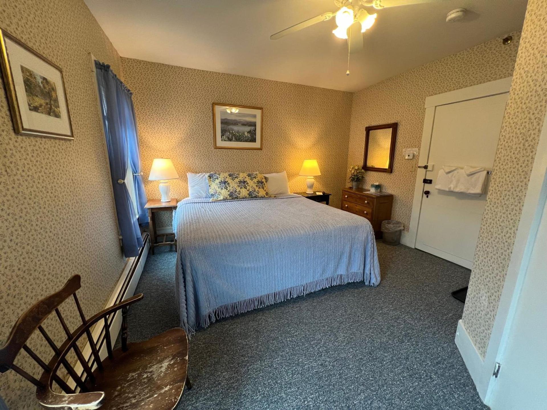 Echo Lake Inn photo 67