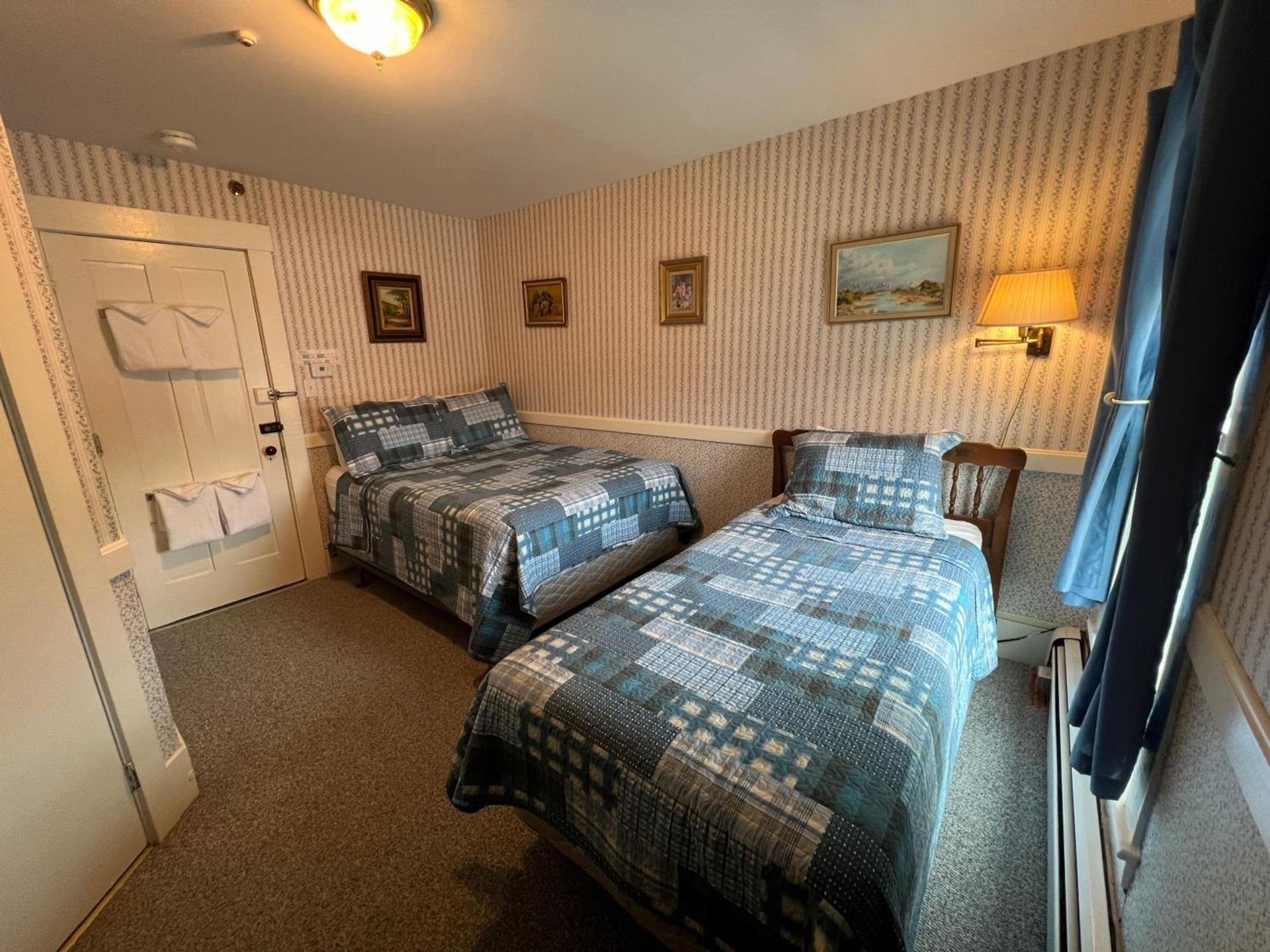 Echo Lake Inn photo 71