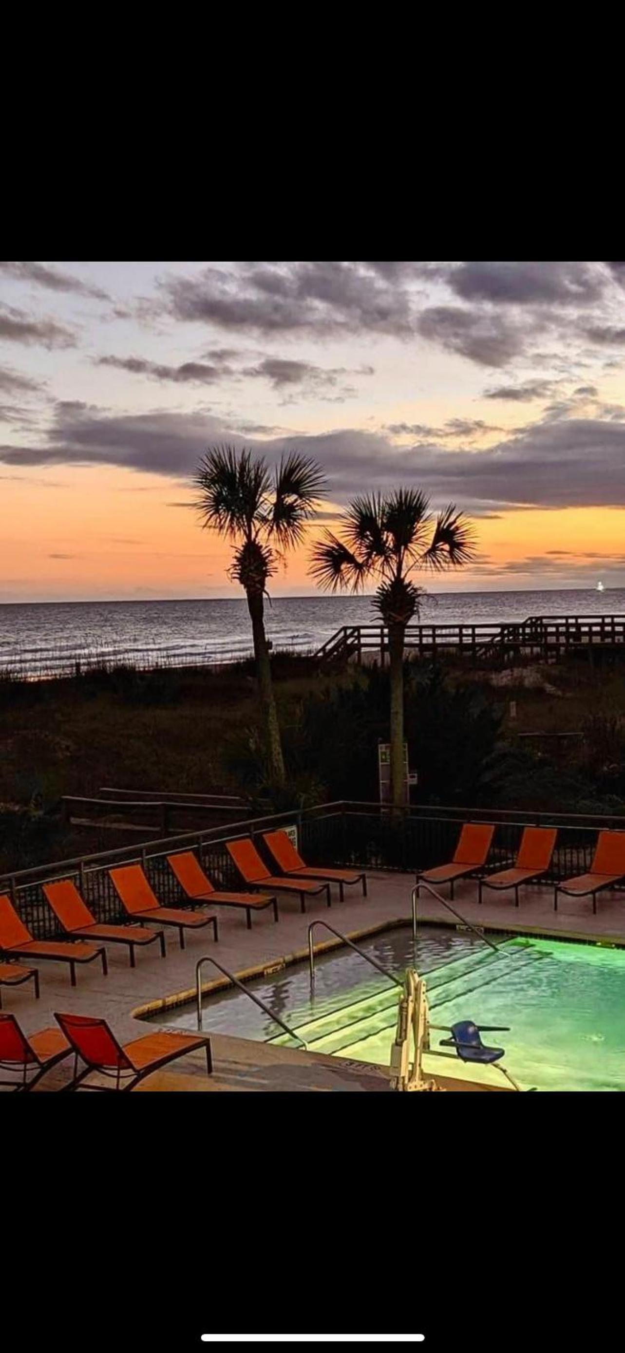 Best Western Ocean Sands Beach Resort photo 19