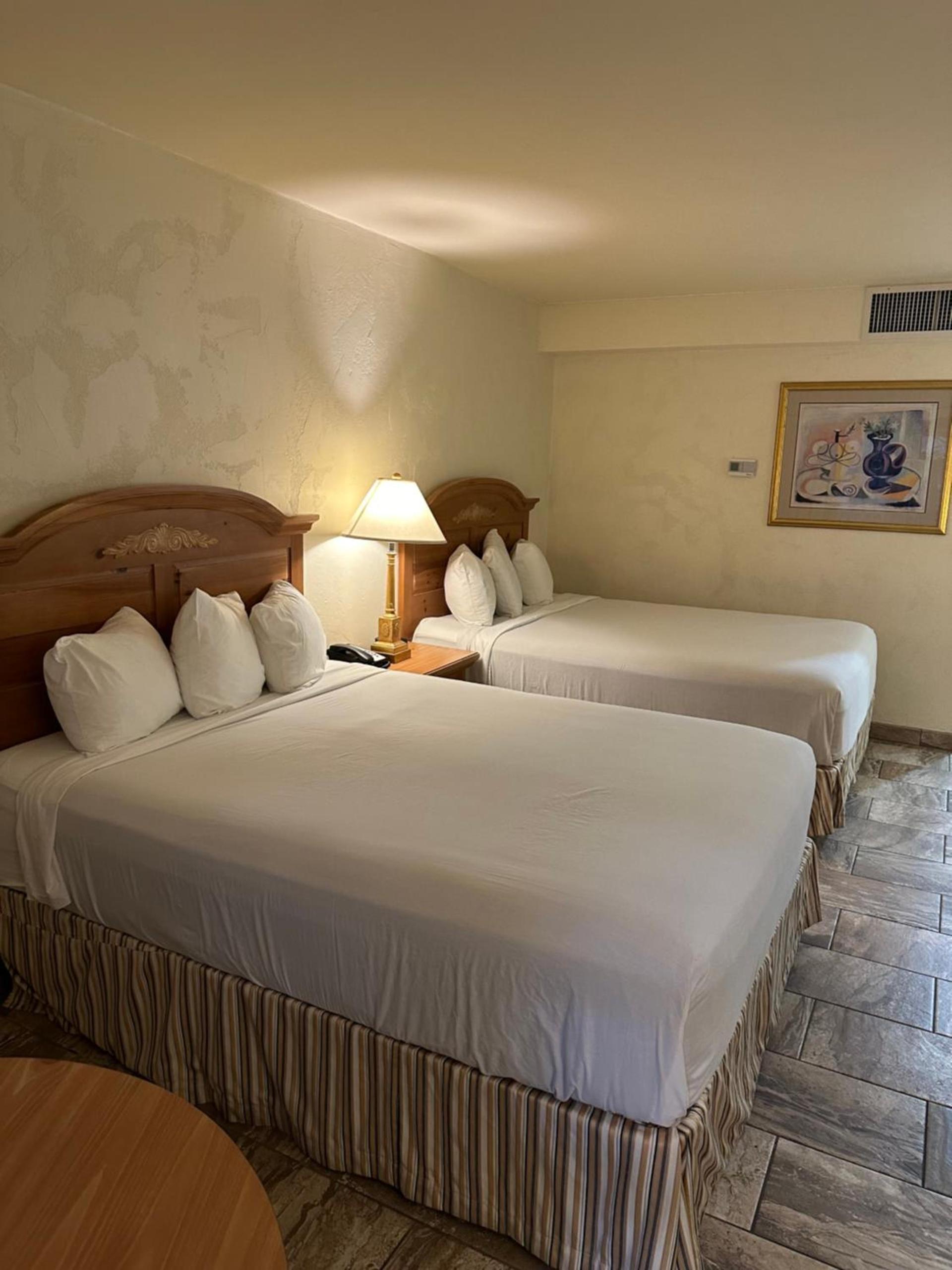 Ramada by Wyndham Las Cruces Hotel & Conference Center photo 24